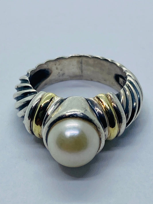 Genuine David Yurman Ring- 14kt/ss With 7.7mm Pearl size 5