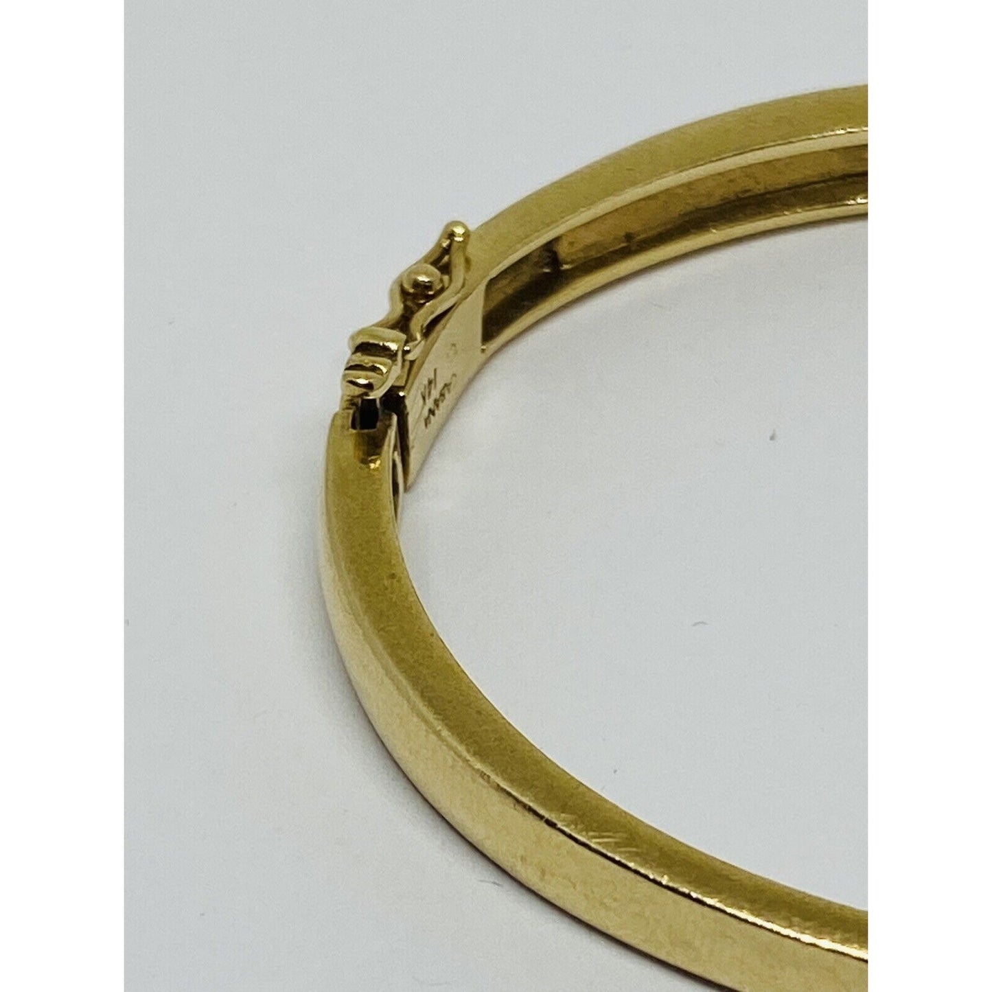 Kabana heavy 14K YG 0.82CT diamond tanzanite & opal bangle bracelet 20.2 Grams