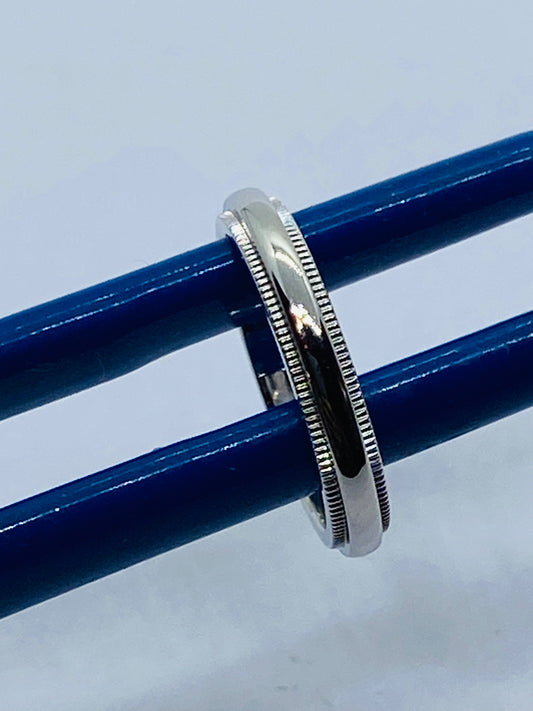 TIFFANY & CO PLATINUM 950 Double MILGRAIN WEDDING BAND 3MM SIZE 4.25
