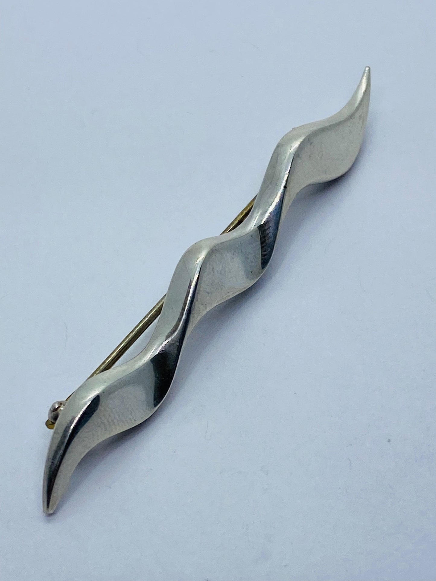 Tiffany & Co. Paloma Picasso Sterling Silver 925 Waves Brooch