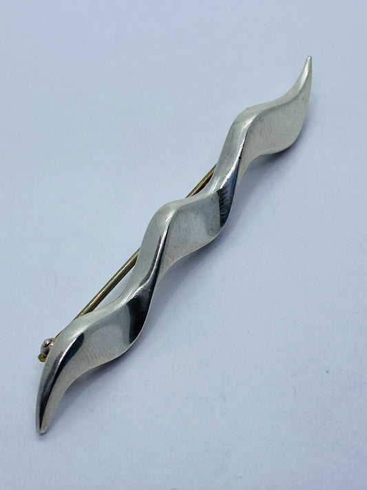Tiffany & Co. Paloma Picasso Sterling Silver 925 Waves Brooch