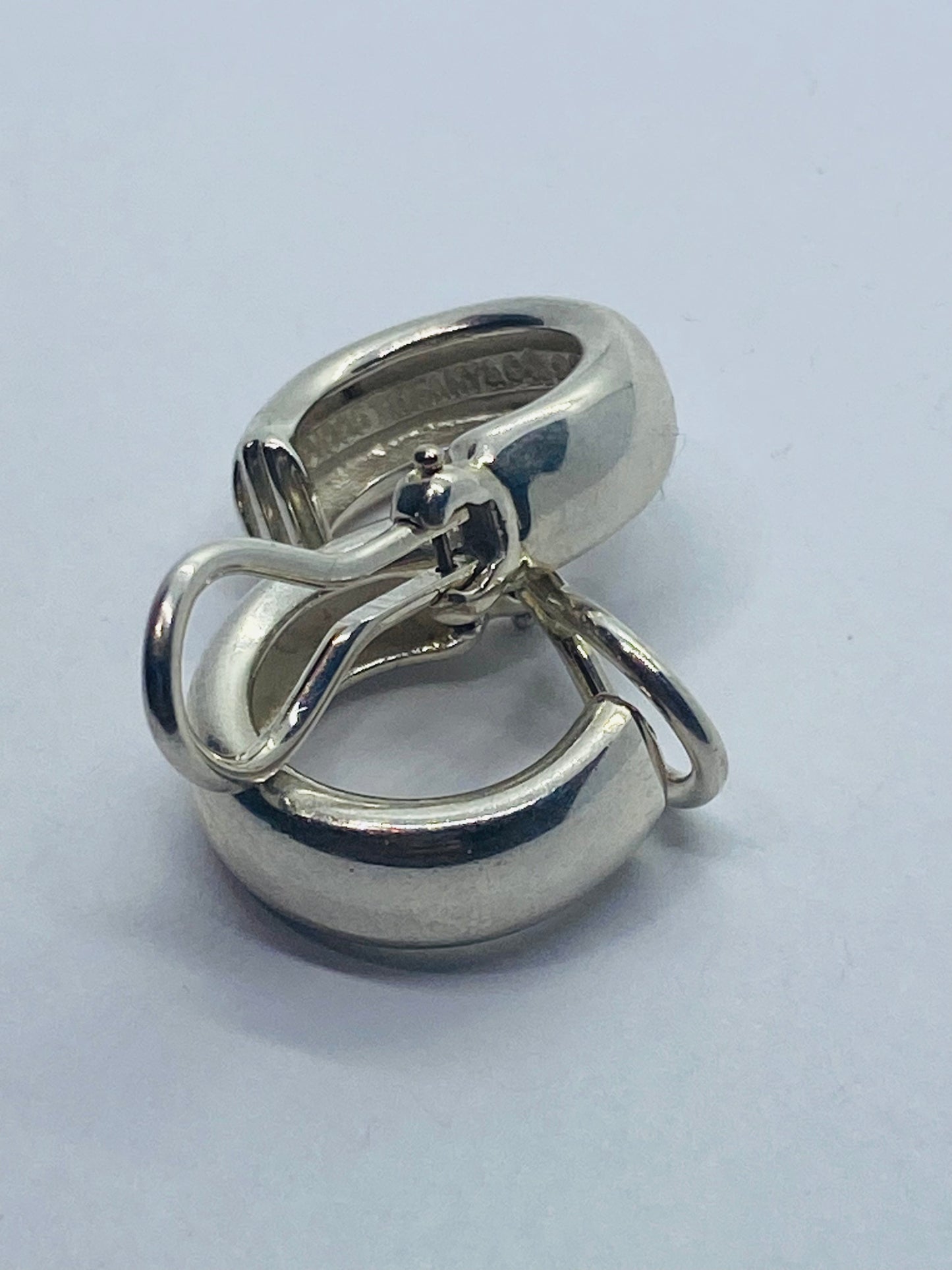 Tiffany & Co Vintage Hoop Huggie Clip on Earrings in Sterling Silver 16MM
