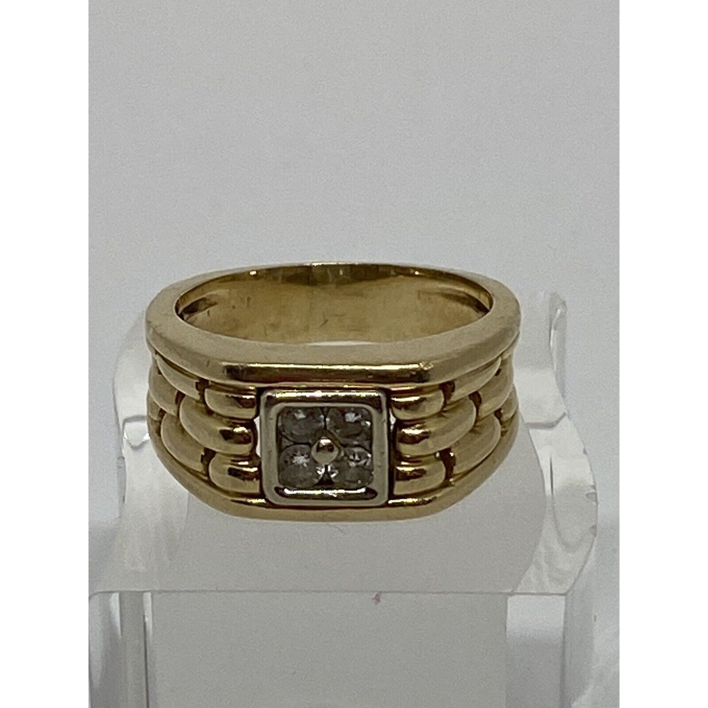 14k Yellow Gold Diamond Link Design Band Ring