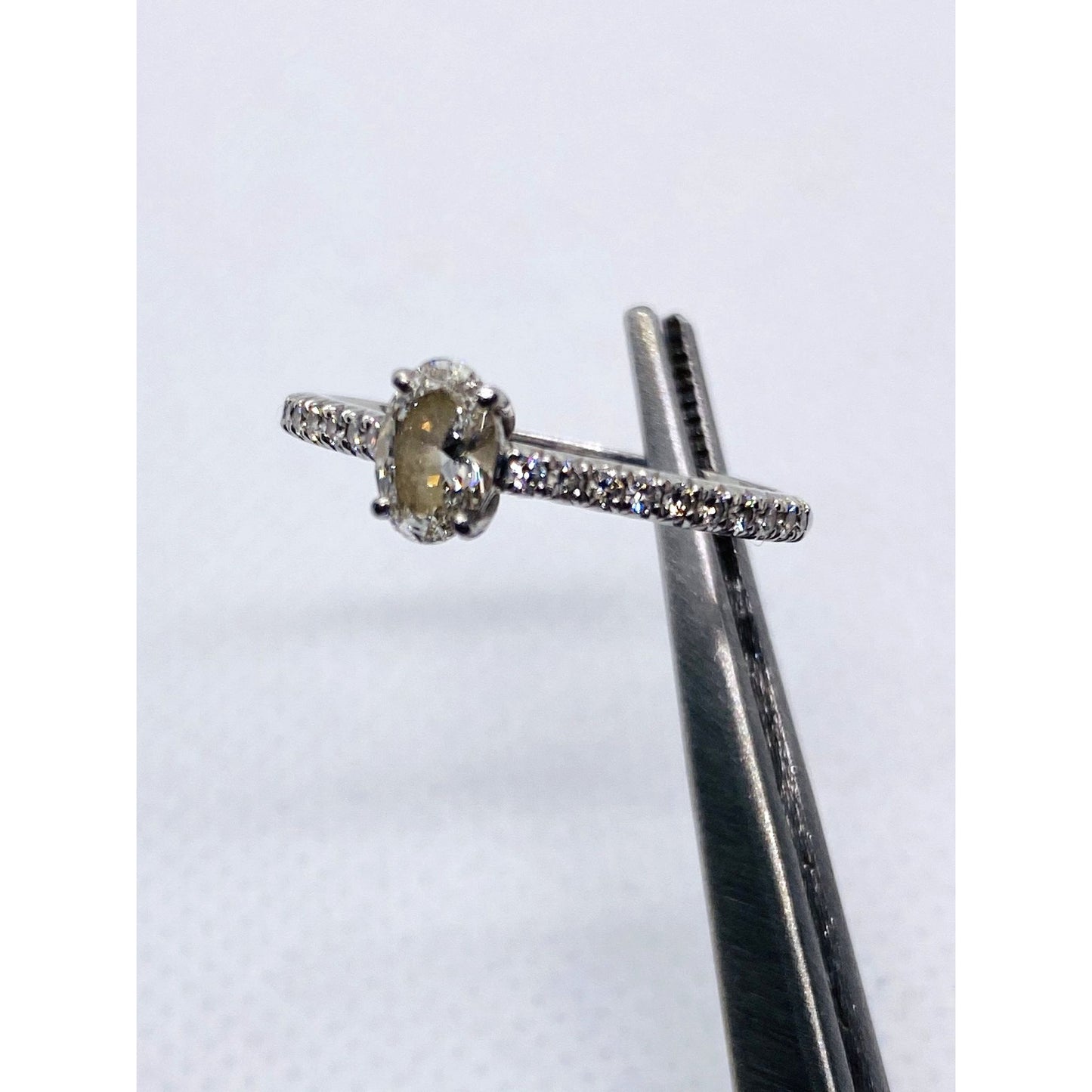 Tiffany & Co Platinum 950 Novo .60TCW Size 7.5 Oval Diamond