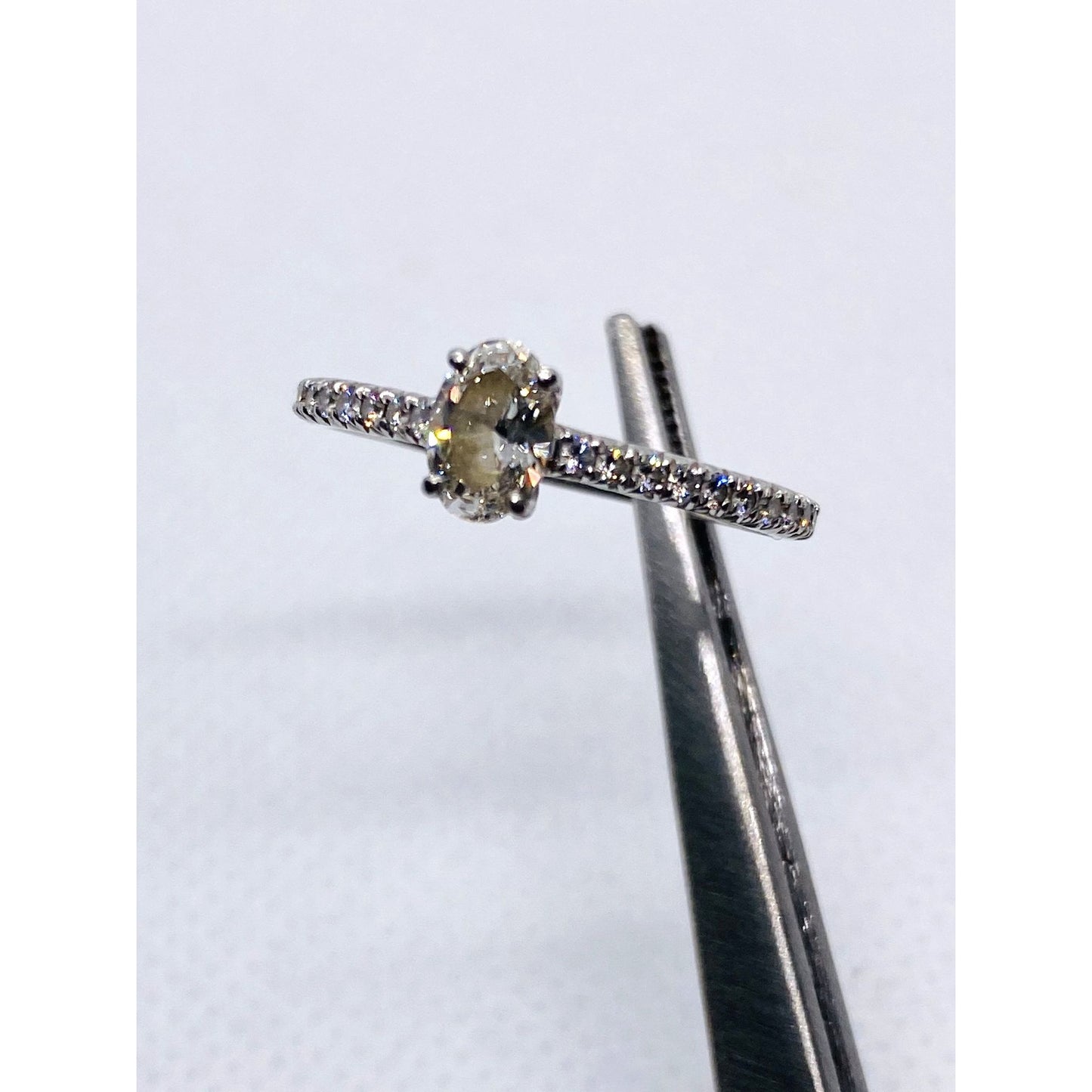 Tiffany & Co Platinum 950 Novo .60TCW Size 7.5 Oval Diamond