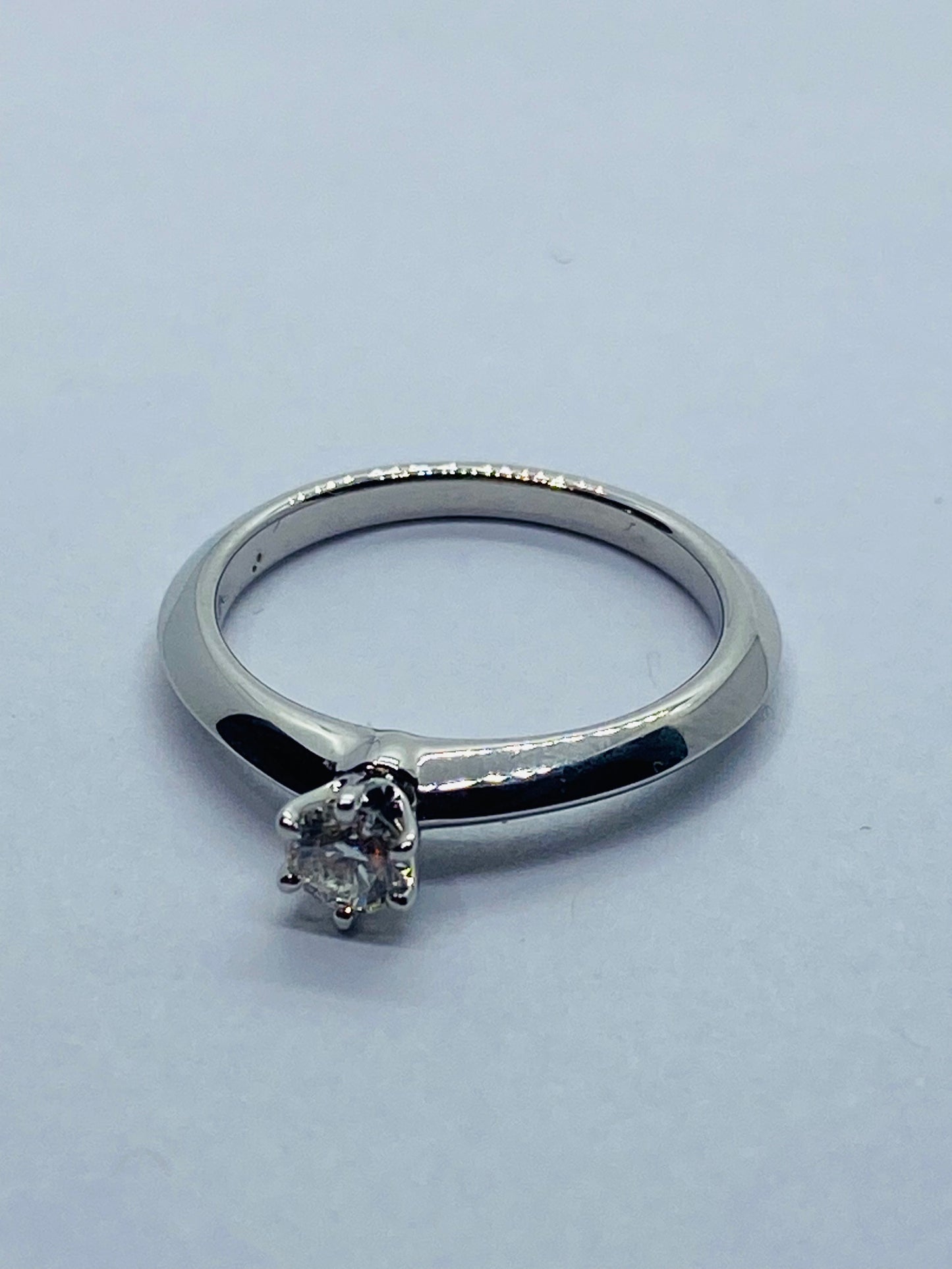 Tiffany & Co. 0.20 CT Diamond Platinum Solitaire Engagement Ring BOX!
