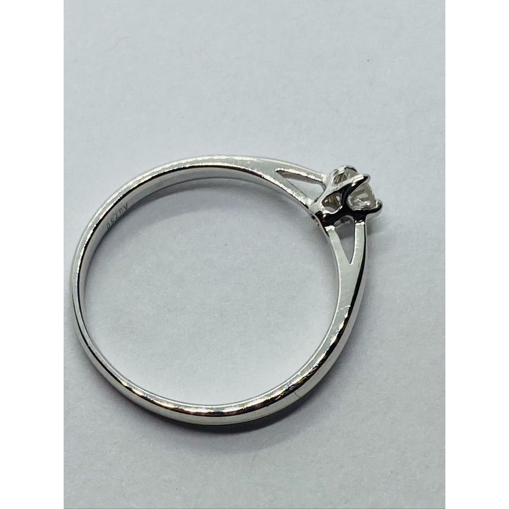 18K White Gold Engagement Ring .14ct Size 5.5