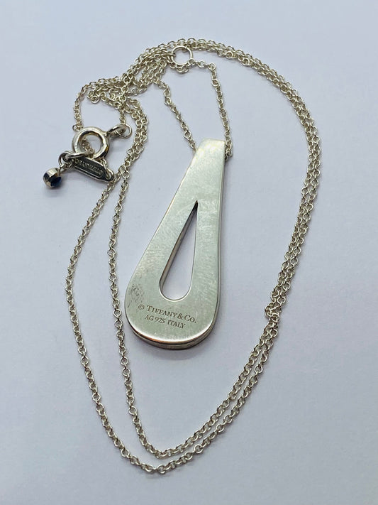 Tiffany & Co. Out of Retirement Small Loop Pendant Sterling Silver 16-18" chain