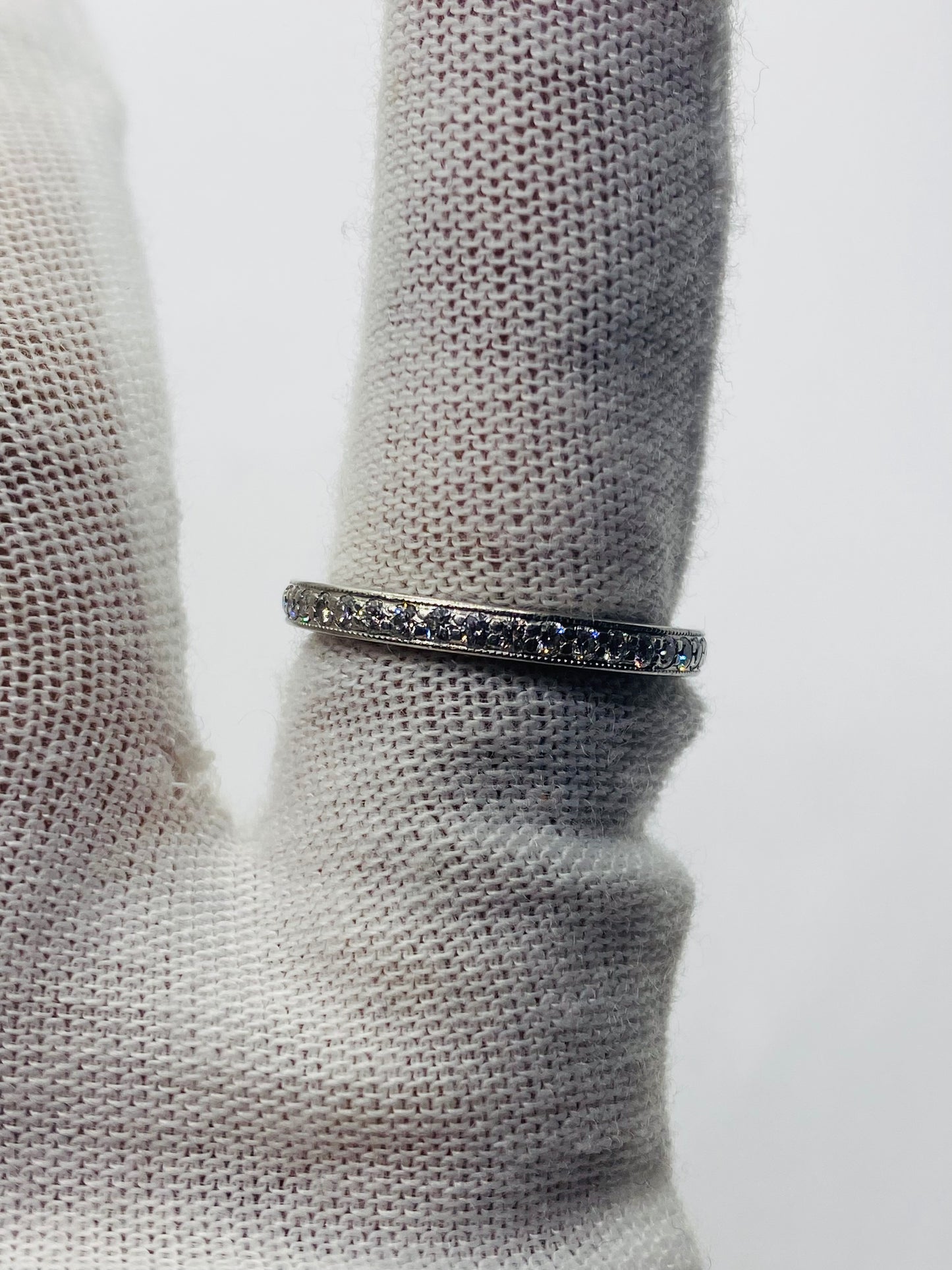 $3900 TIFFANY & CO. PLATINUM ROUND DIAMOND ETERNITY FROM LEGACY .36CT 2MM