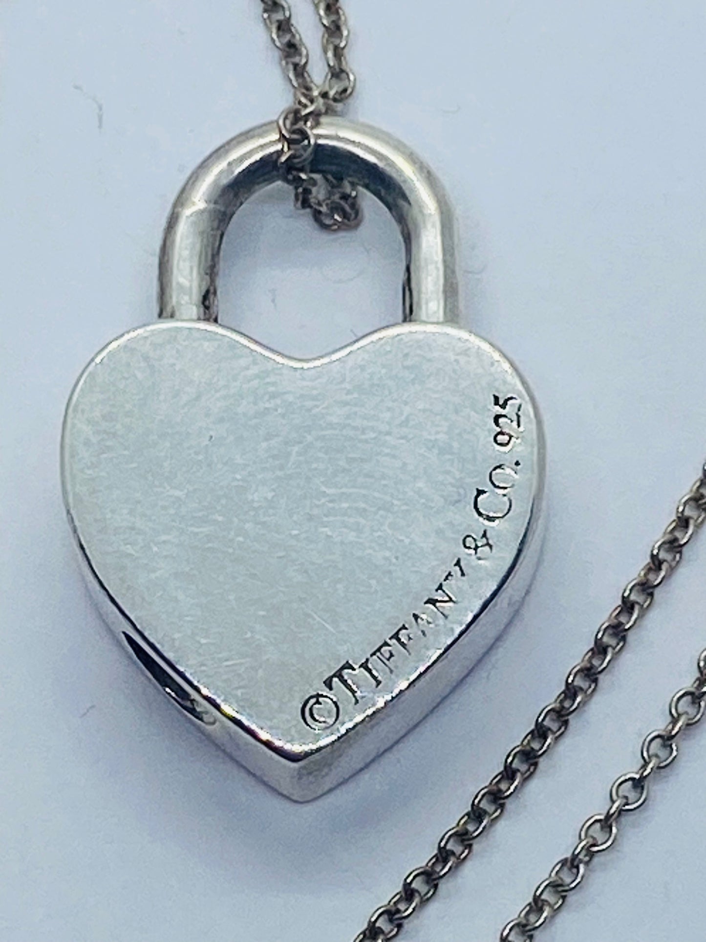 Tiffany & Co. Sterling Silver Blank Heart Padlock Pendant Necklace 16.5”