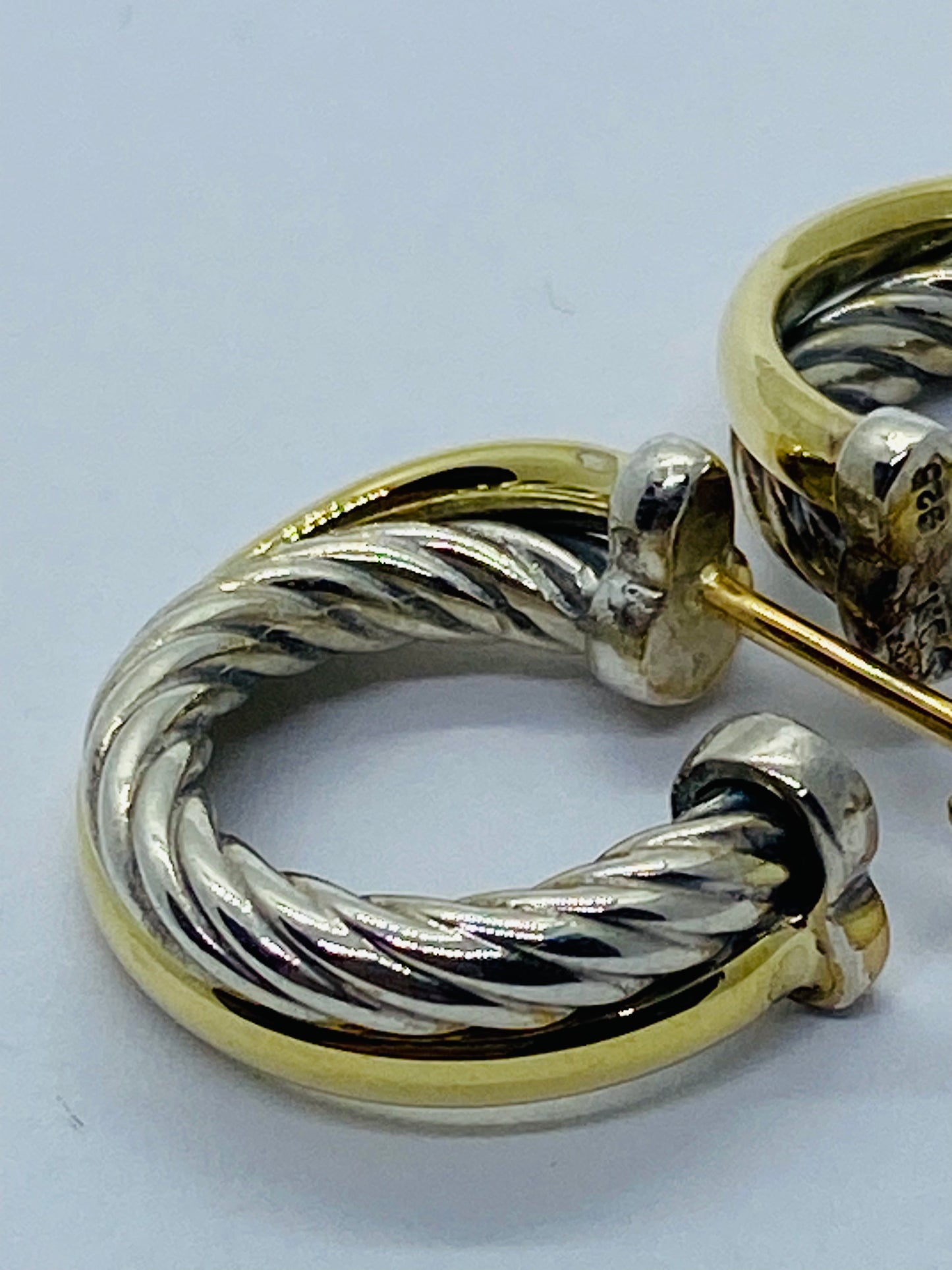 David Yurman 925 Sterling Silver 18k Gold Cable Crossover Hoops. READ!