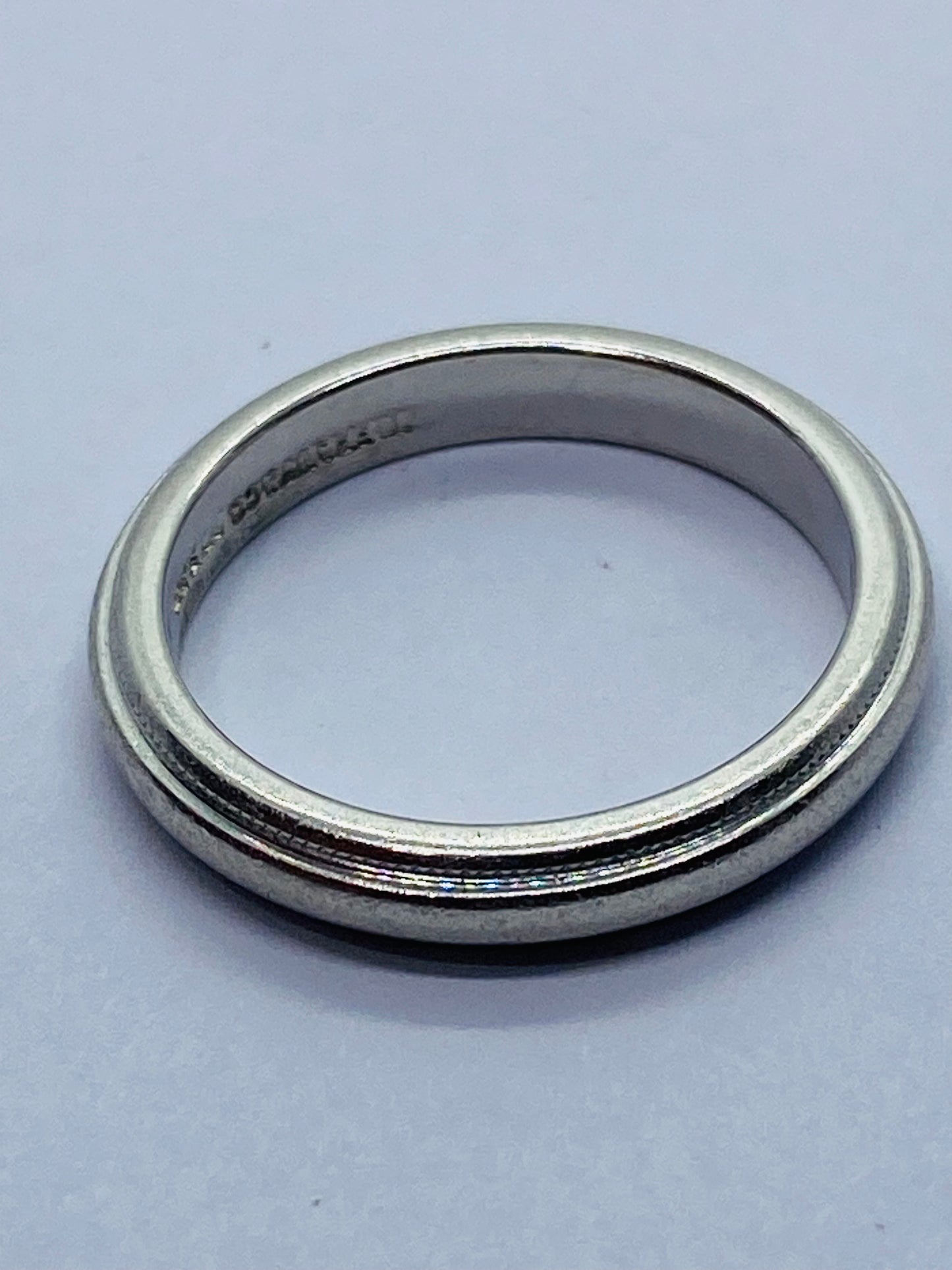 Authentic TIFFANY & CO PLATINUM 950 MILGRAIN WEDDING BAND 3MM SIZE 4.25