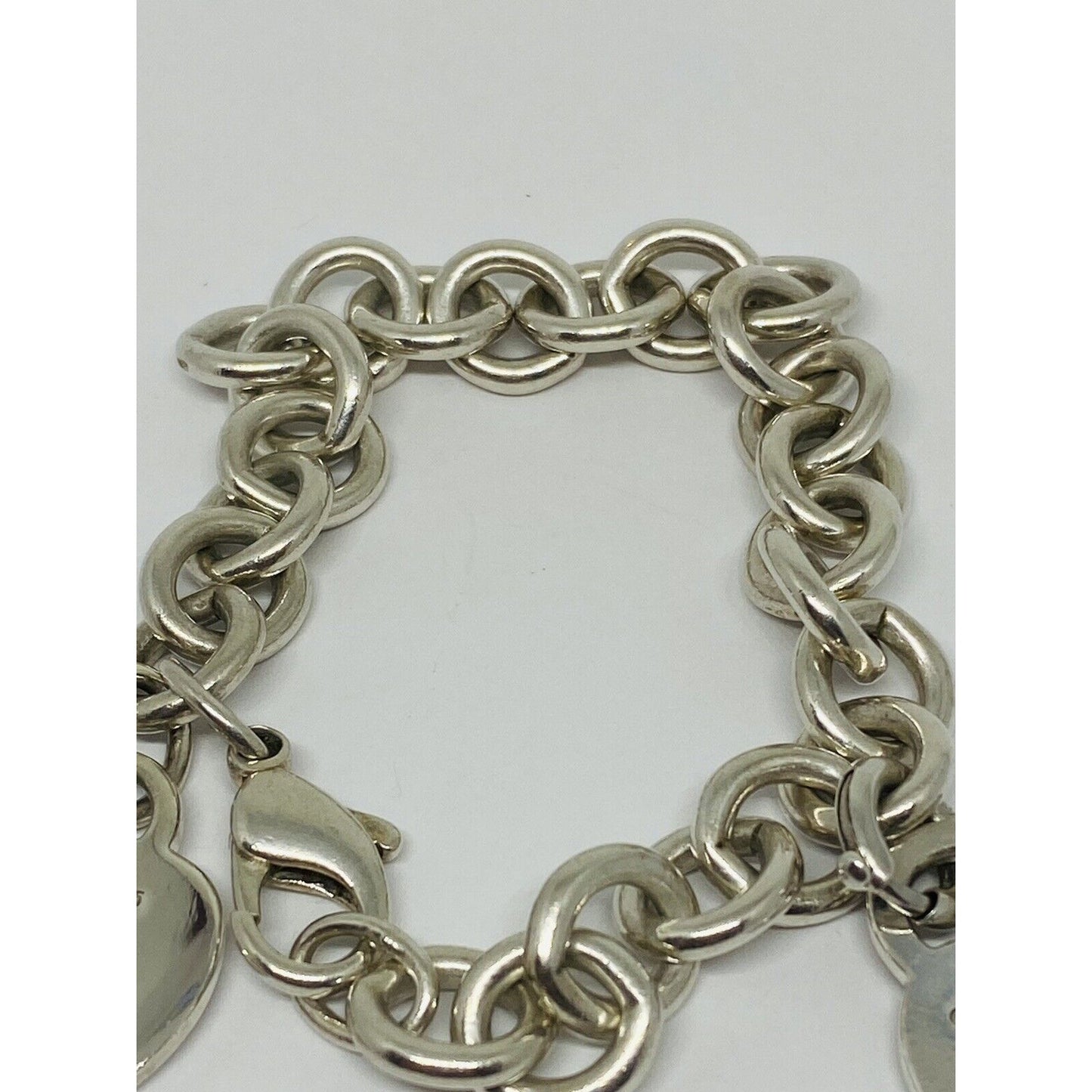 Tiffany & Co Silver Heart Notes 727 Fifth Avenue New York Double Heart Bracelet
