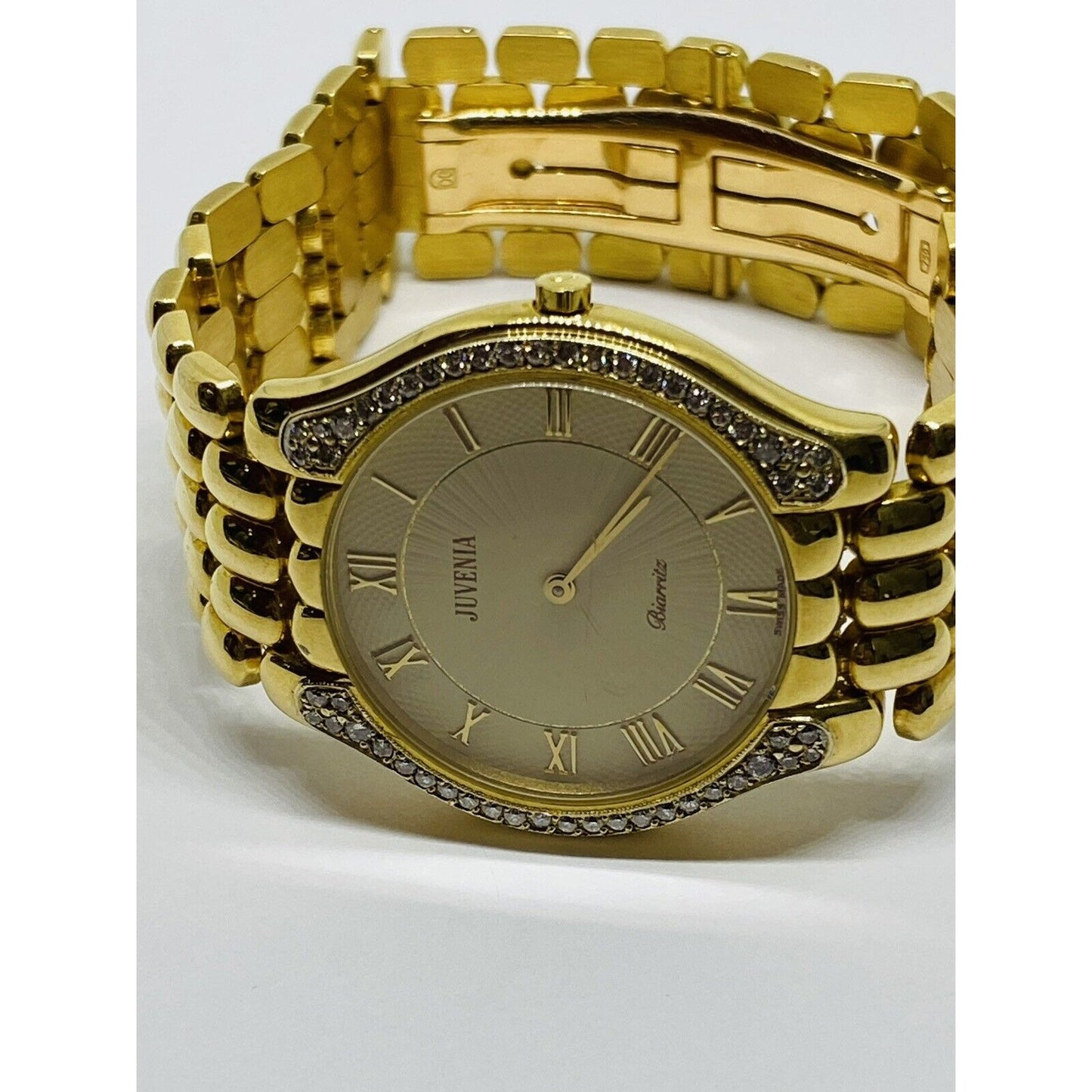 Solid 18k Yellow Gold JUVENIA Unisex Watch with Diamonds 101 grams 33mm ACCURATE