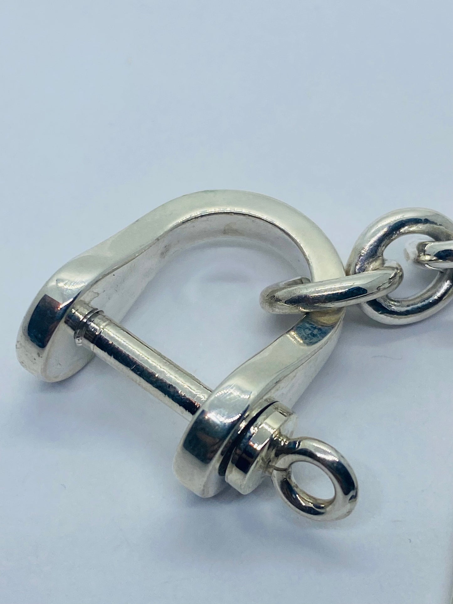 Tiffany & Co VINTAGE Shackle and ID  Tag Key Ring KEYRING, KEYCHAIN 3.25”
