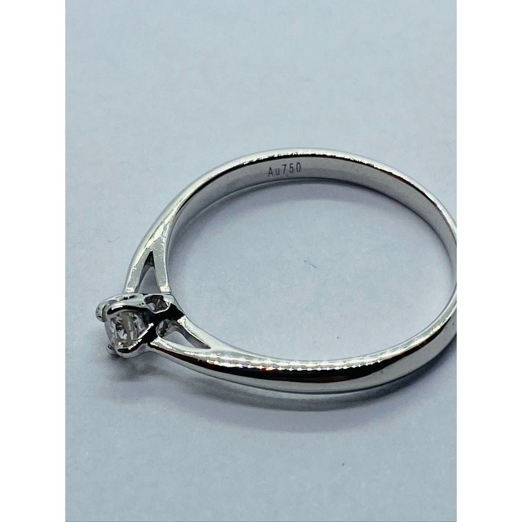 18K White Gold Engagement Ring .14ct Size 5.5