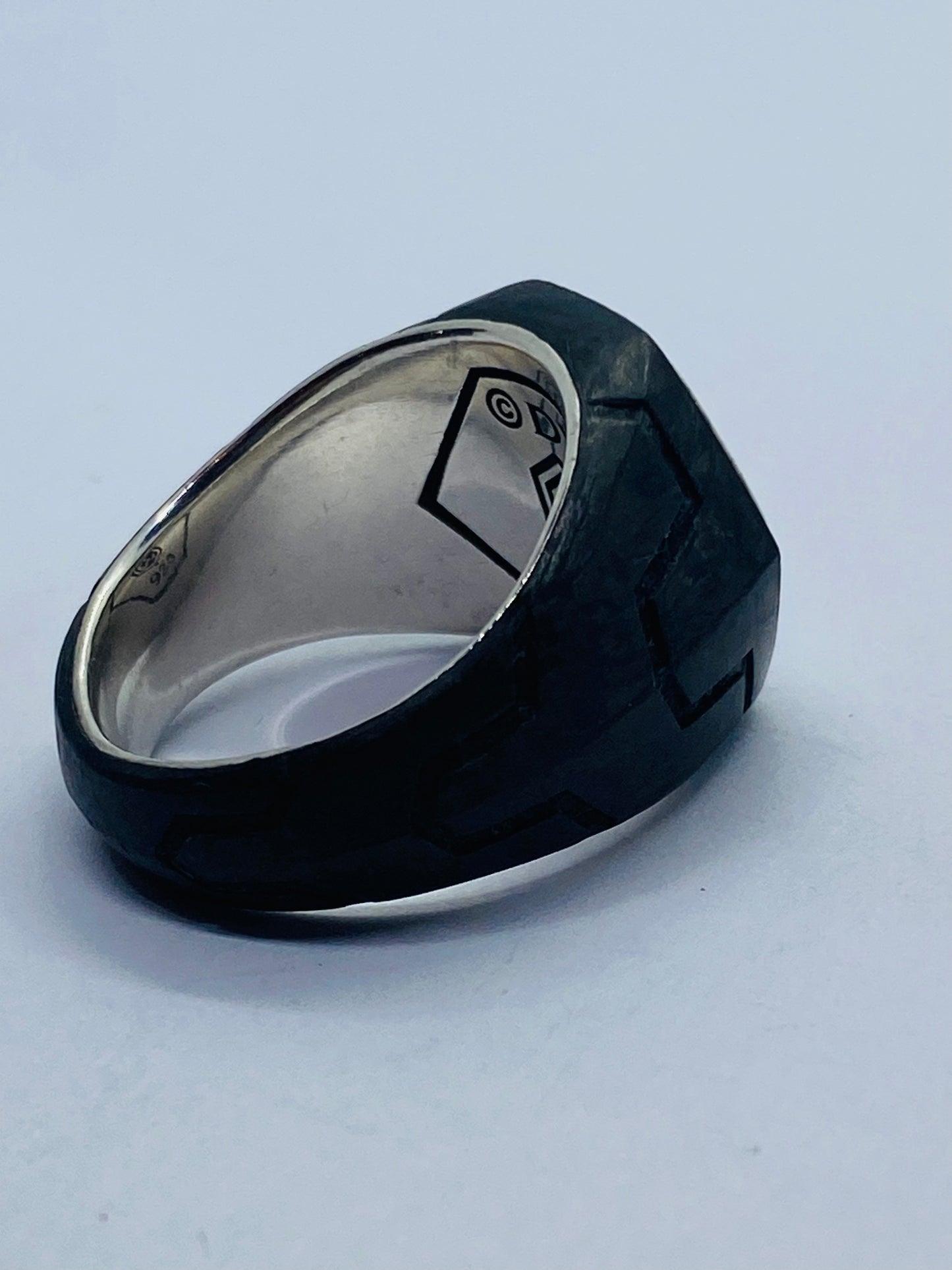 David Yurman Gray Sapphire Forged Carbon Signet Ring Size 11