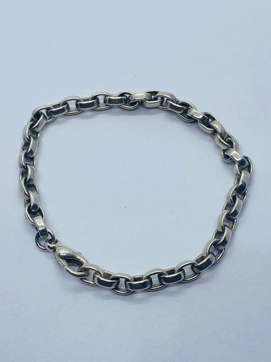 Tiffany & Co. Sterling Silver 7” Donut Link Bracelet.  Pouch