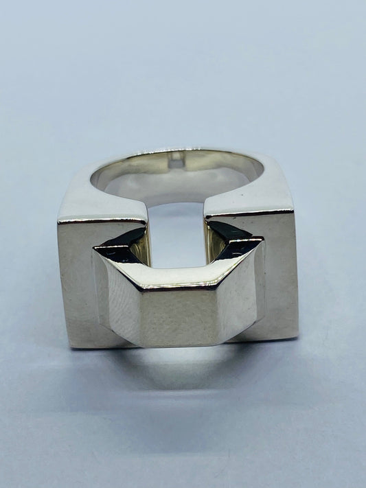 Tiffany & Co. by Don Berg geometric Architectural Geometric 7.75 Ring. Mint