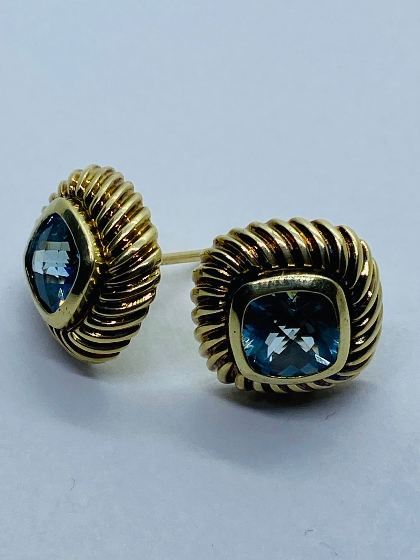 David Yurman 18k 750 14k 585 Yellow Solid Gold Blue Topaz Albion Earrings