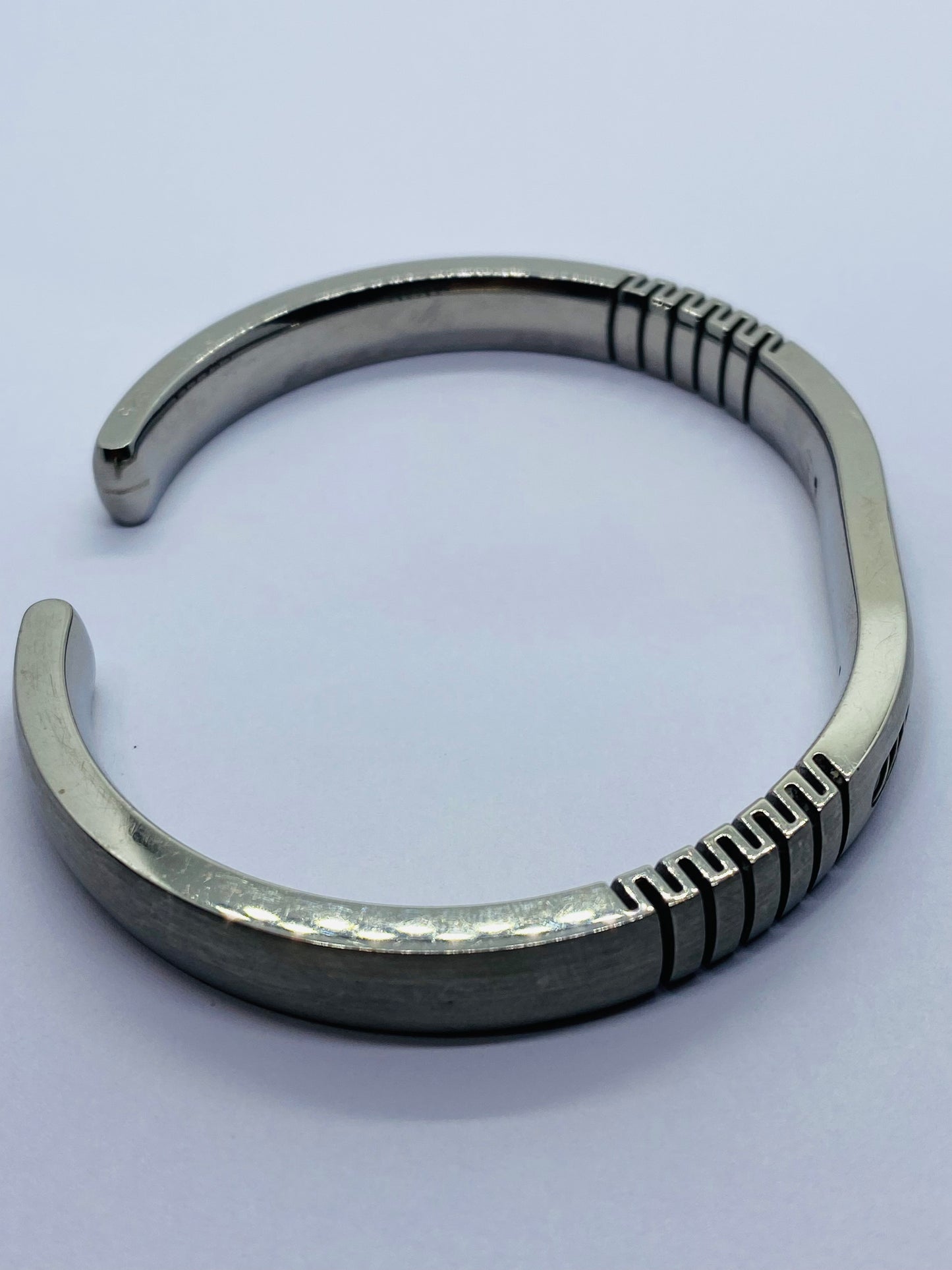 Rare Retired DY David Yurman Titanium 925 ￼ Thoroughbred Cable Cuff bracelet