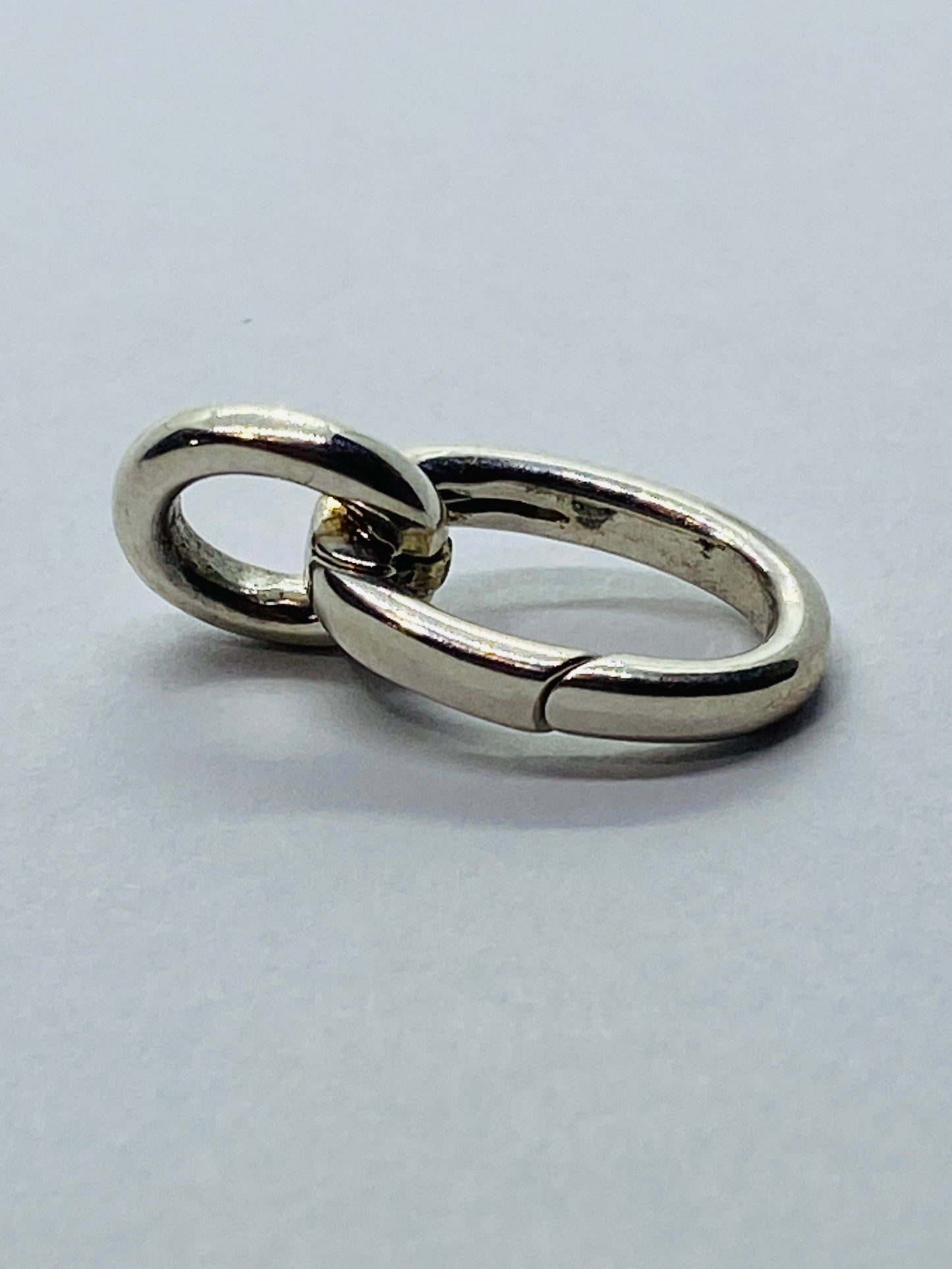 Tiffany Oval Clasping Link Spring Jump Ring Extender