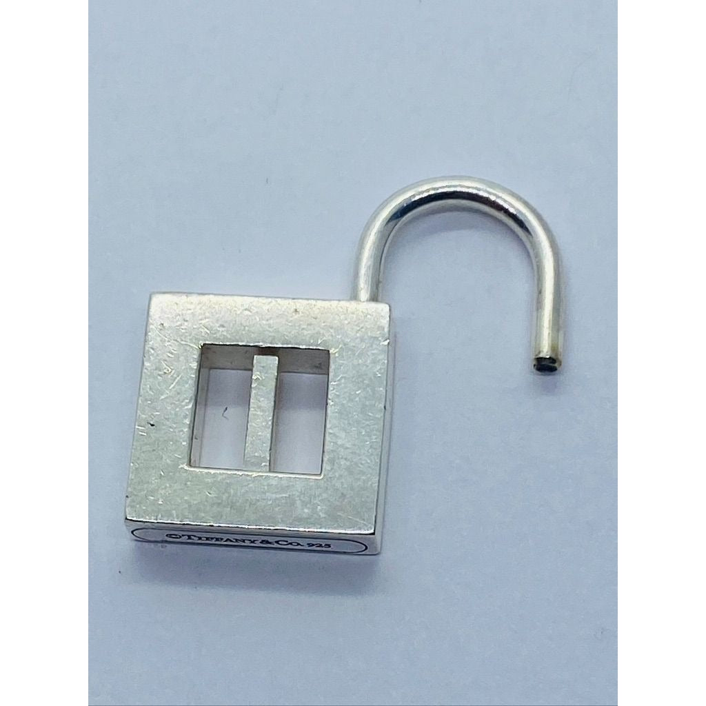 Tiffany & Co. Sterling Letter i Padlock Pendant Charm Opens Closes Normally