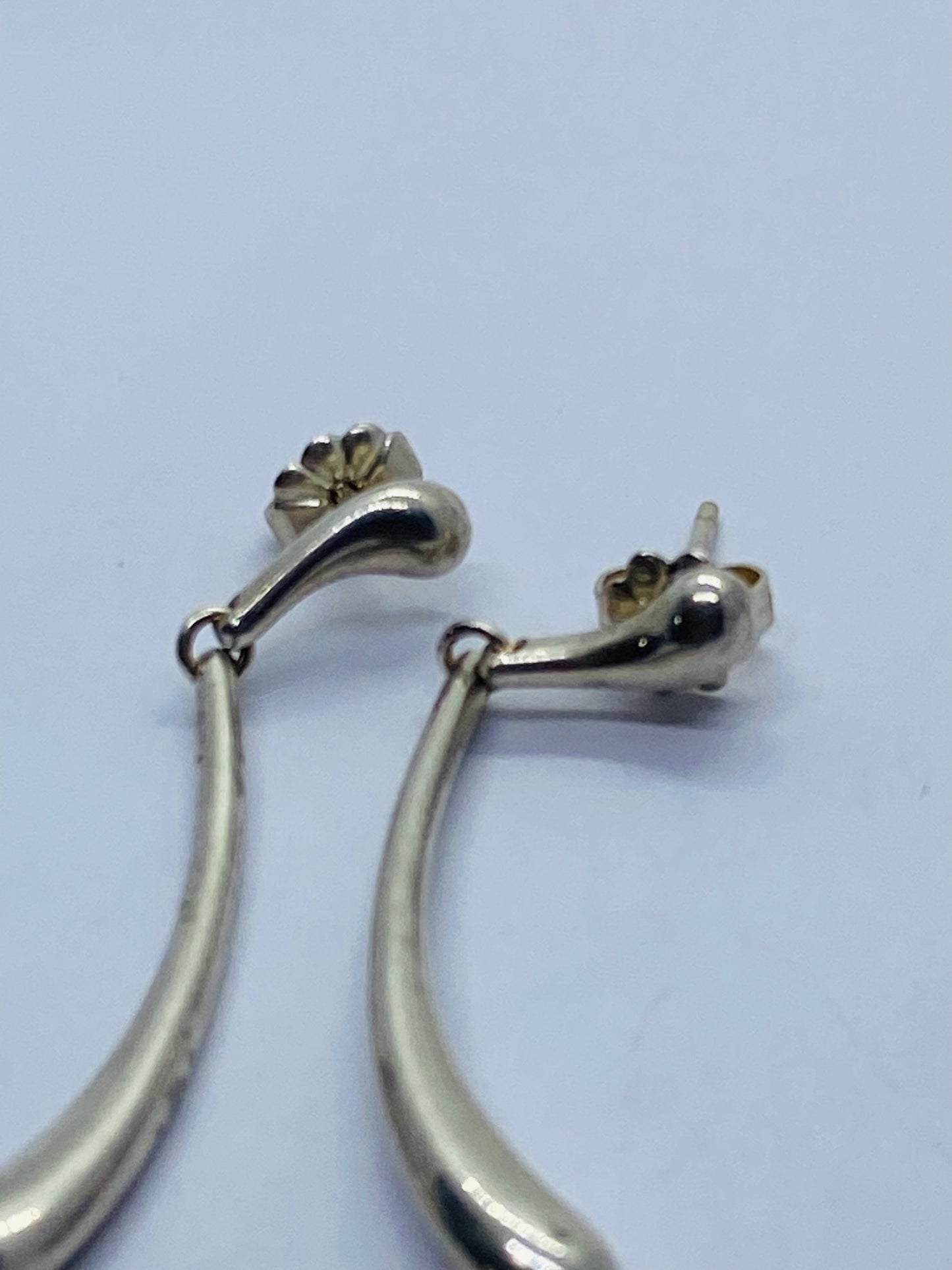 Tiffany & Co Silver RARE Peretti Teardrop Tear Drop Elongated Dangle Earrings read