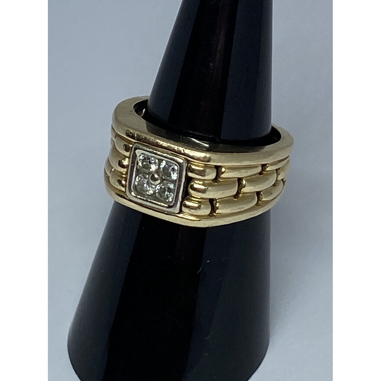 14k Yellow Gold Diamond Link Design Band Ring