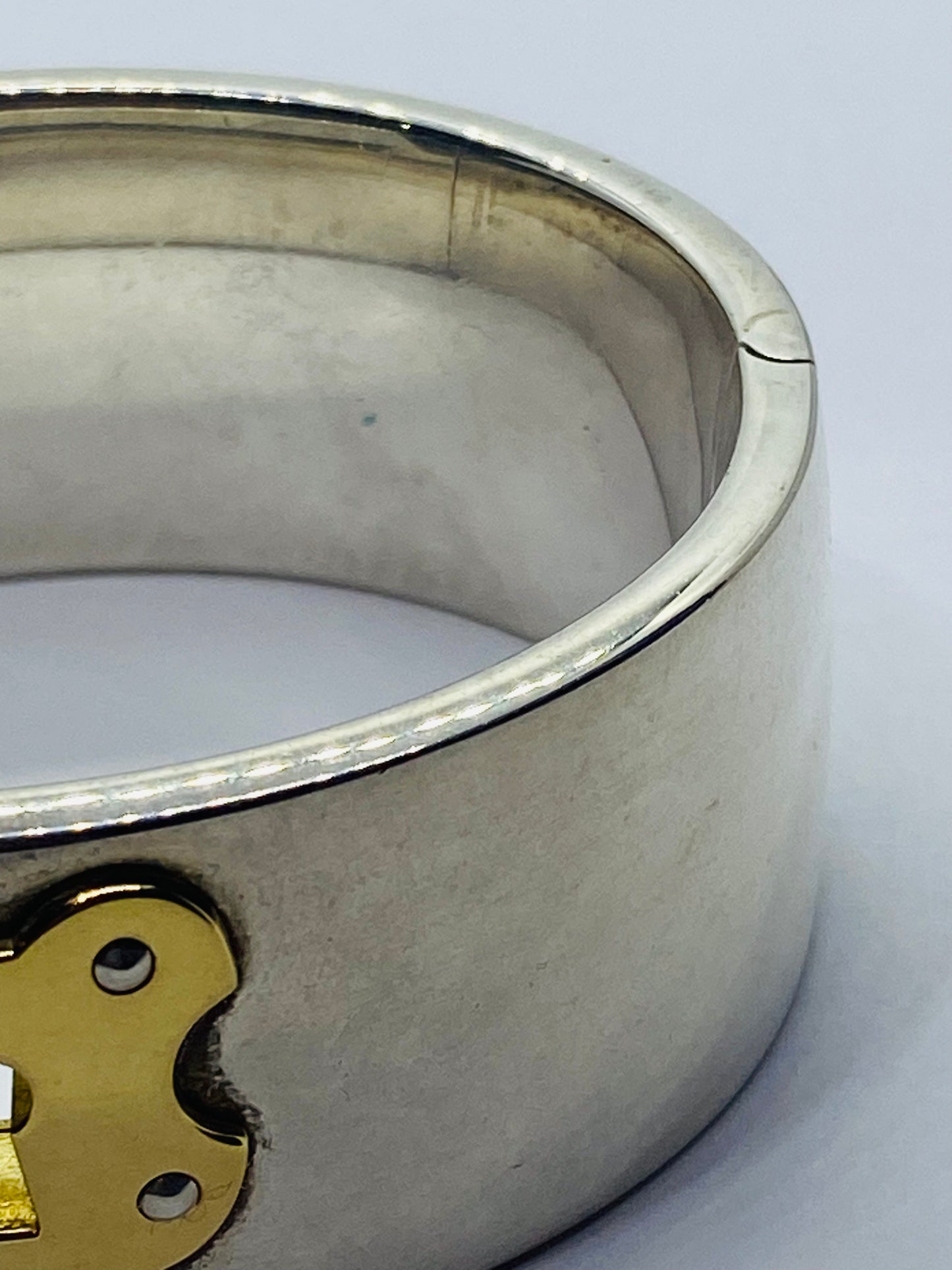 Tiffany & Co Key Lock Hole Vintage Hinged Bangle Silver 18k Yellow Gold Pouch