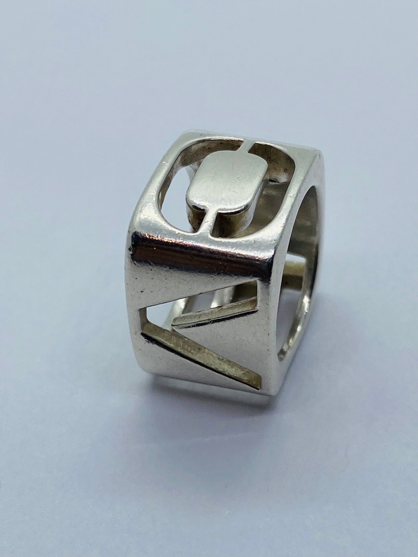 TIFFANY & CO DONALD CLAFLIN ERA STENCIL LOVE RING 925 STERLING SILVER 4.75 POUCH