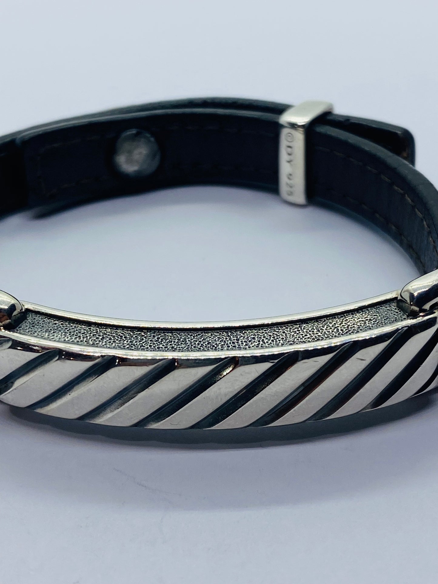 David Yurman Sterling Silver Modern Leather Striped ID Bracelet Brown 39.1 Grams