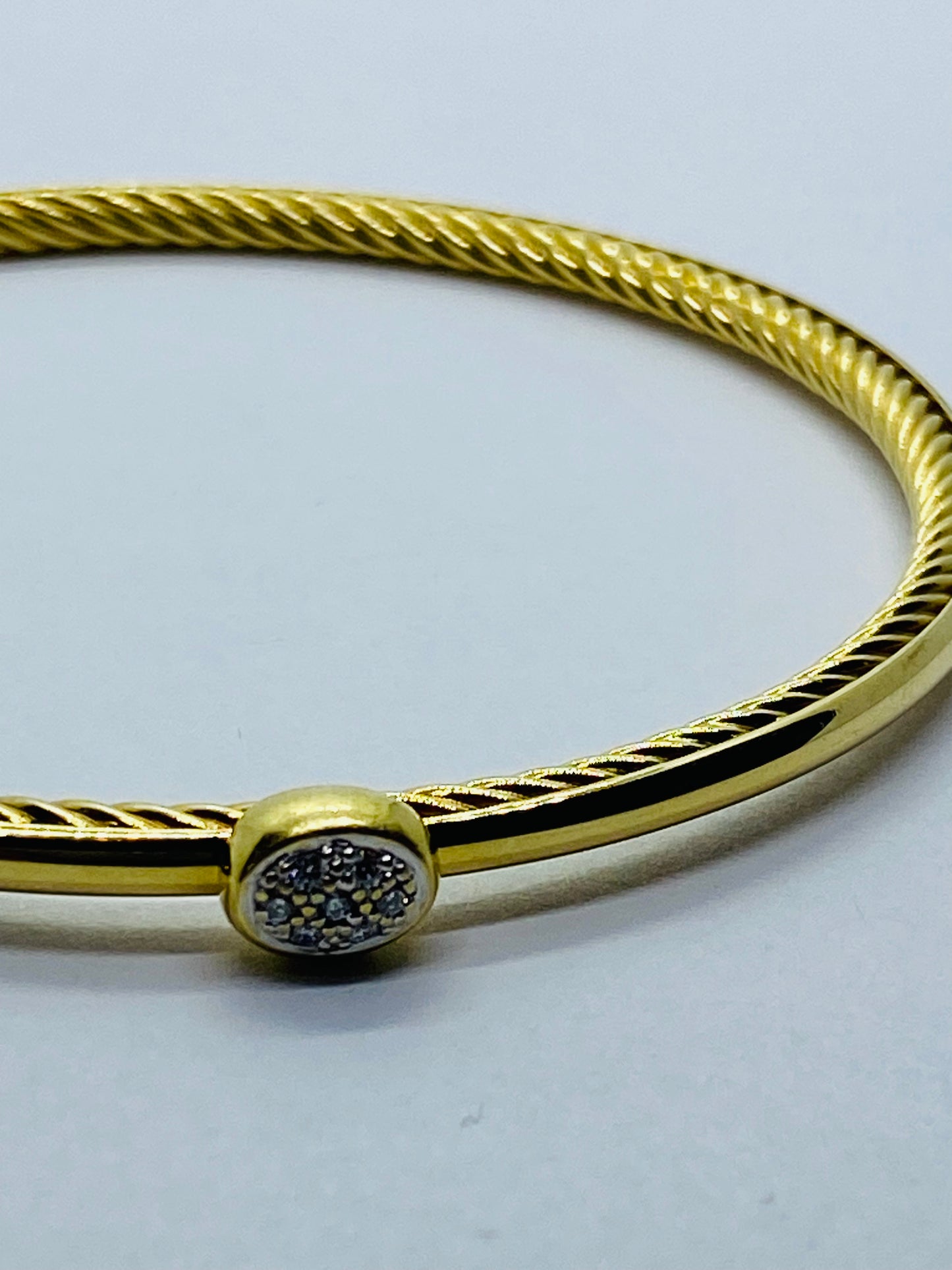 DAVID YURMAN Confetti Bangle Bracelet Diamonds 18K Yellow Gold  7.5” 2.6MM Wide