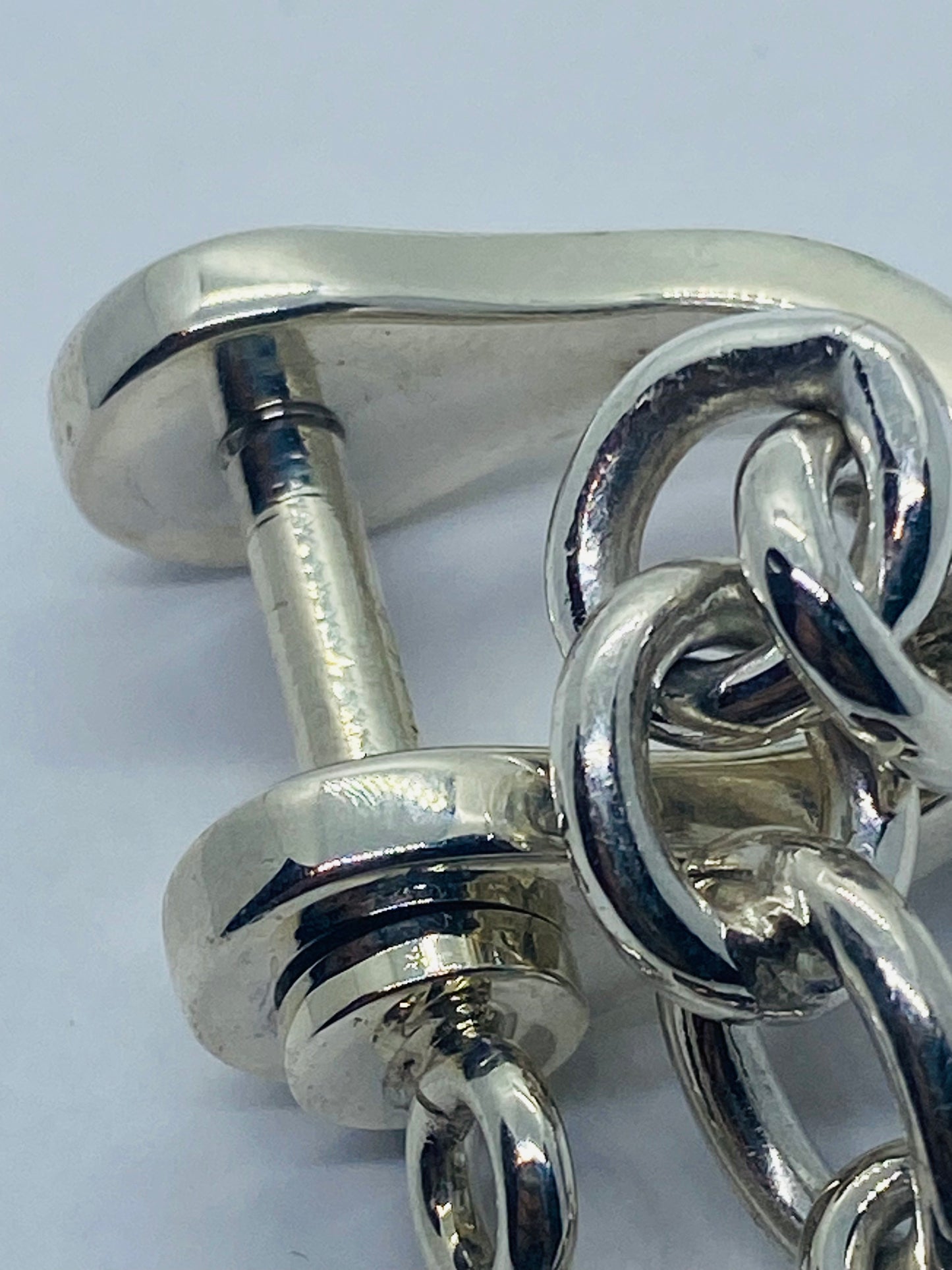 Tiffany & Co VINTAGE Shackle and ID  Tag Key Ring KEYRING, KEYCHAIN 3.25”