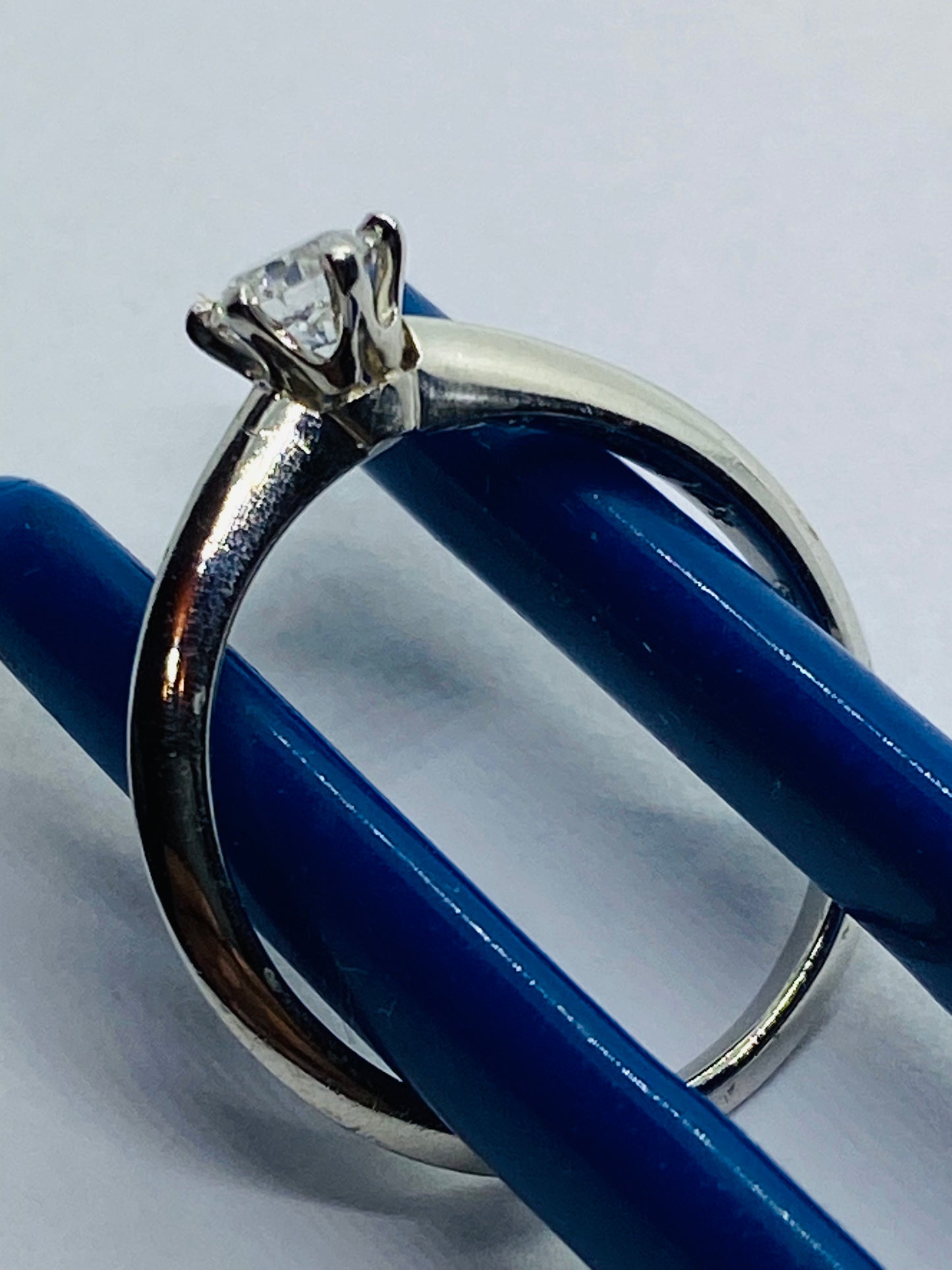 Tiffany & Co. 0.34ct G-H VS2 Diamond Platinum Solitaire Engagement Ring BOX!