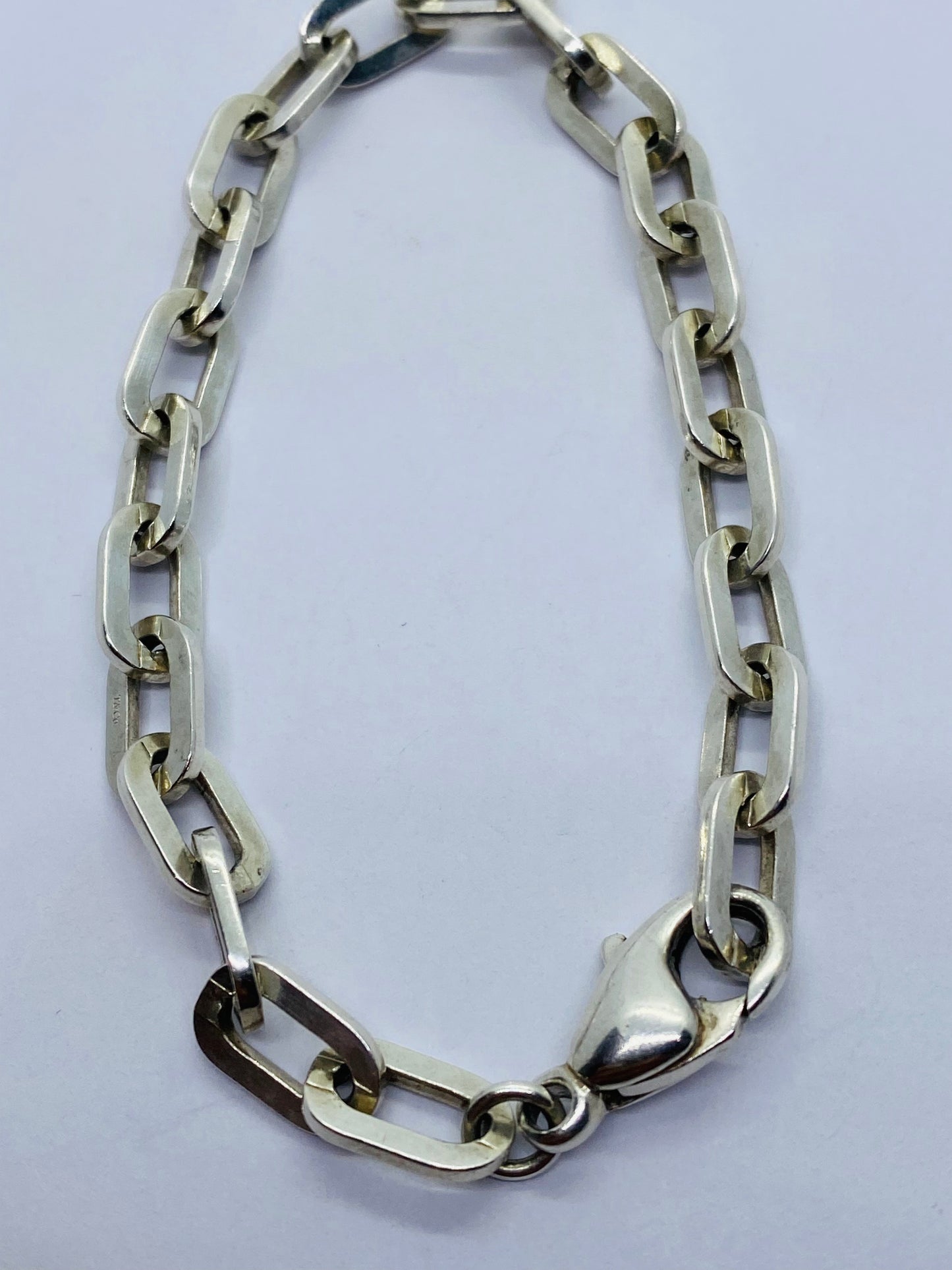 Tiffany & Co. Tiffany Ellipse Link Chain Silver Bracelet 7.5 long 7mm Wide