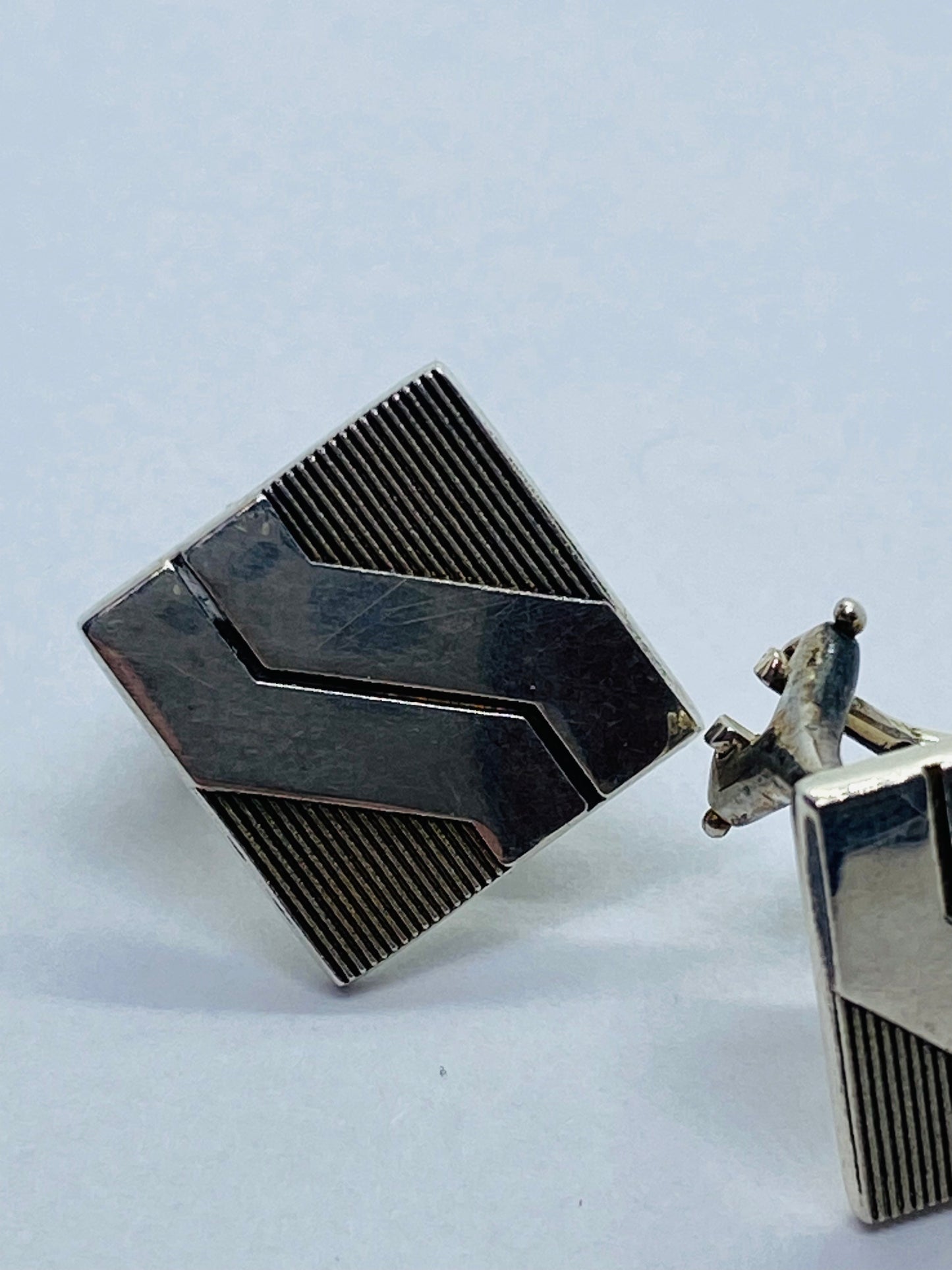 Tiffany & Co. Sterling Silver Square Clíp on pierced 13mm wide