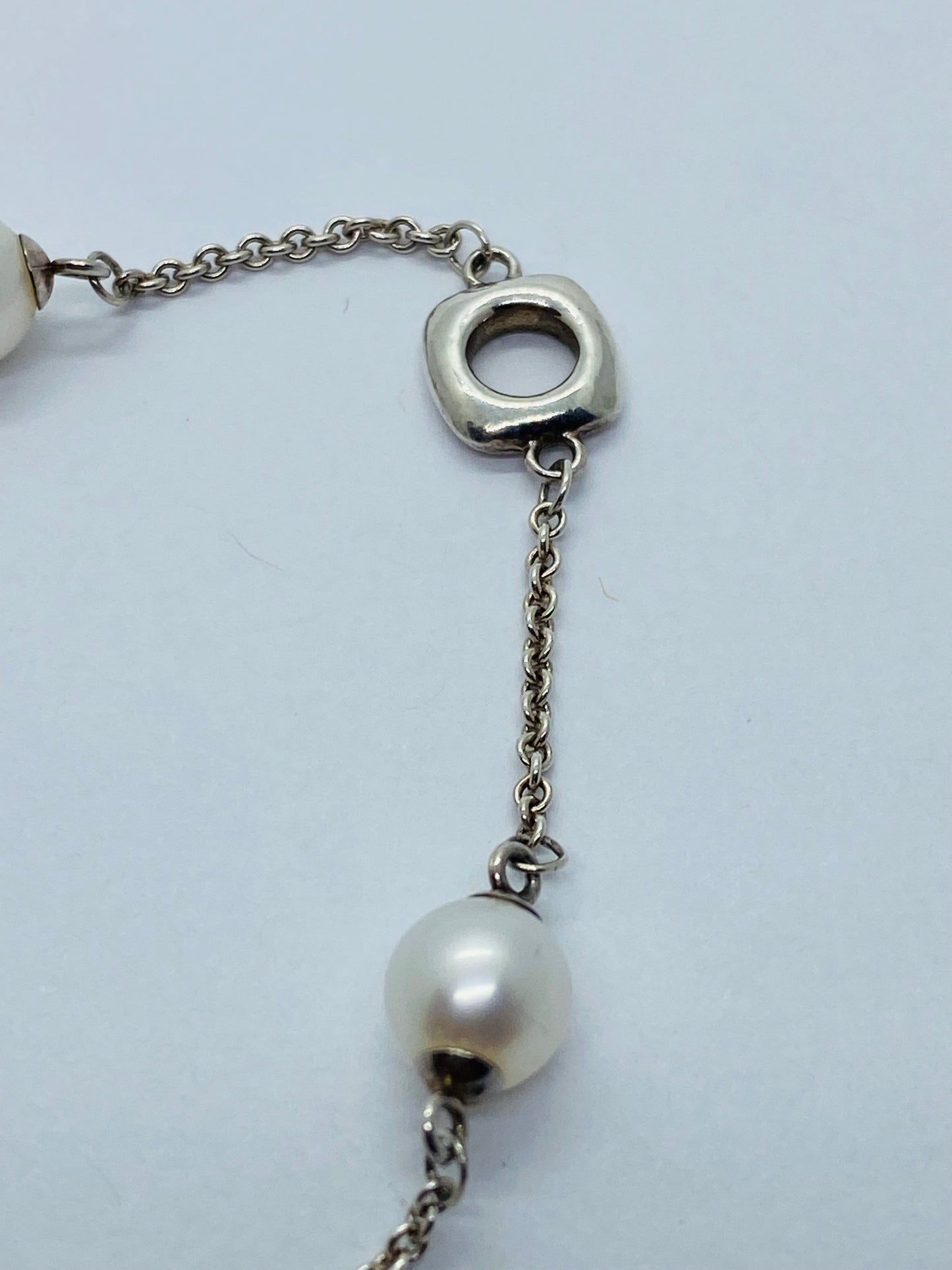 Tiffany & Co Sterling Silver 7mm Cultured Pearls Cushion 7" Toggle Bracelet