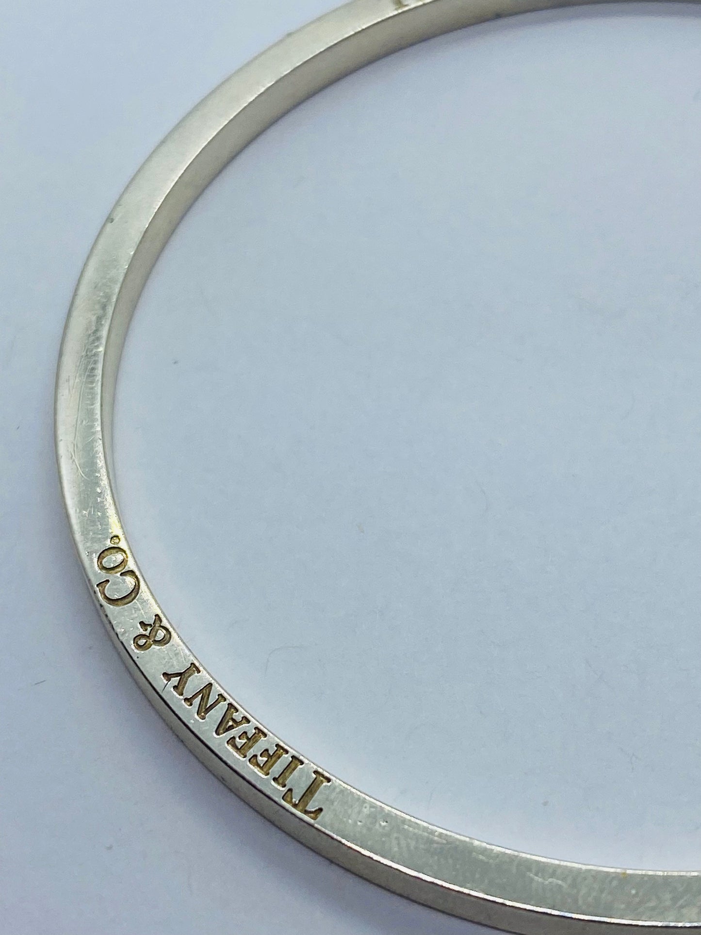 Tiffany & Co Italy Narrow Icon Bangle Bracelet Sterling Silver 925  Rare 7.75”