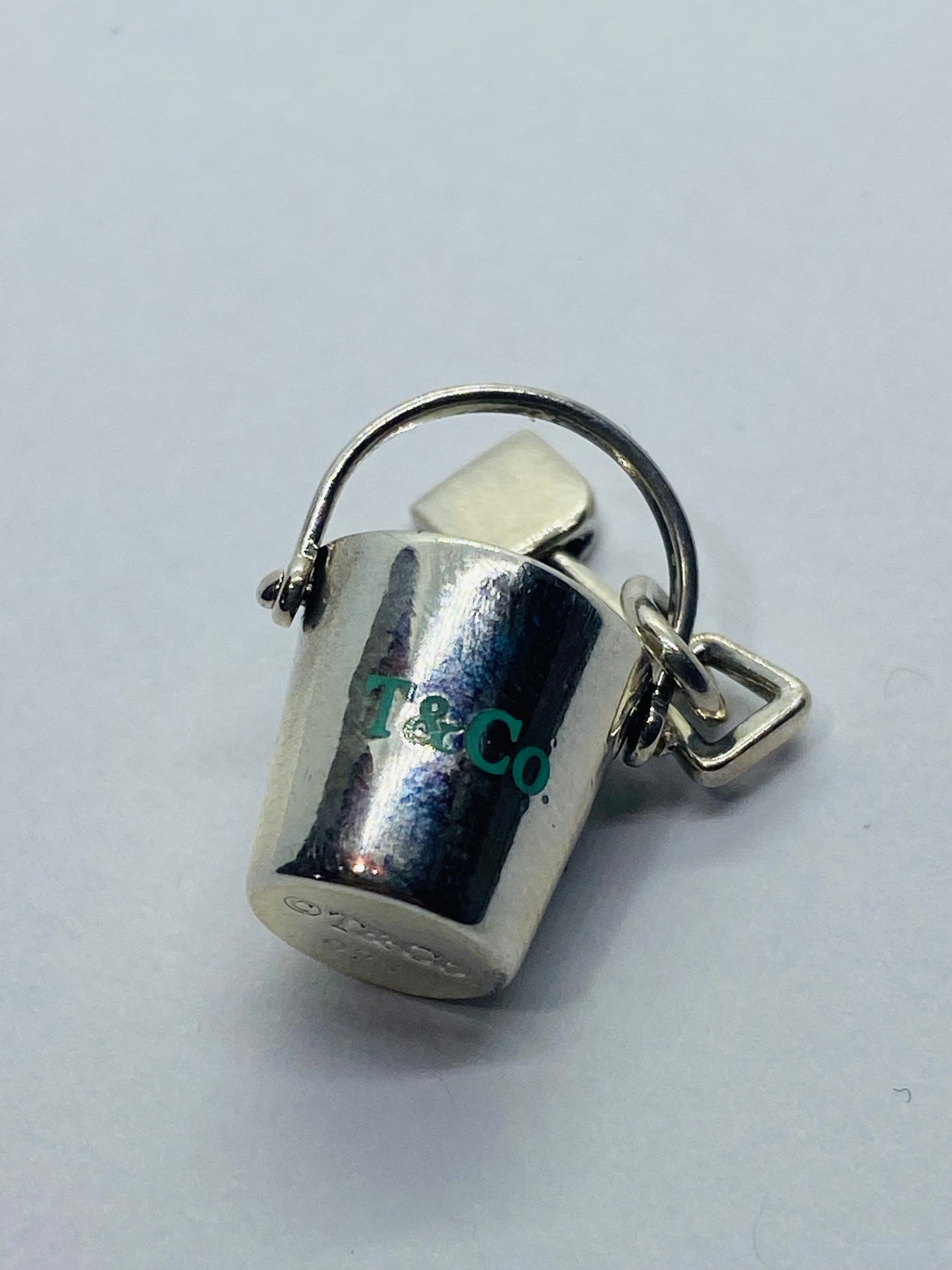 Tiffany & Co. Sand Bucket Shovel Enamel Charm Sterling Silver Pouch Box MINT