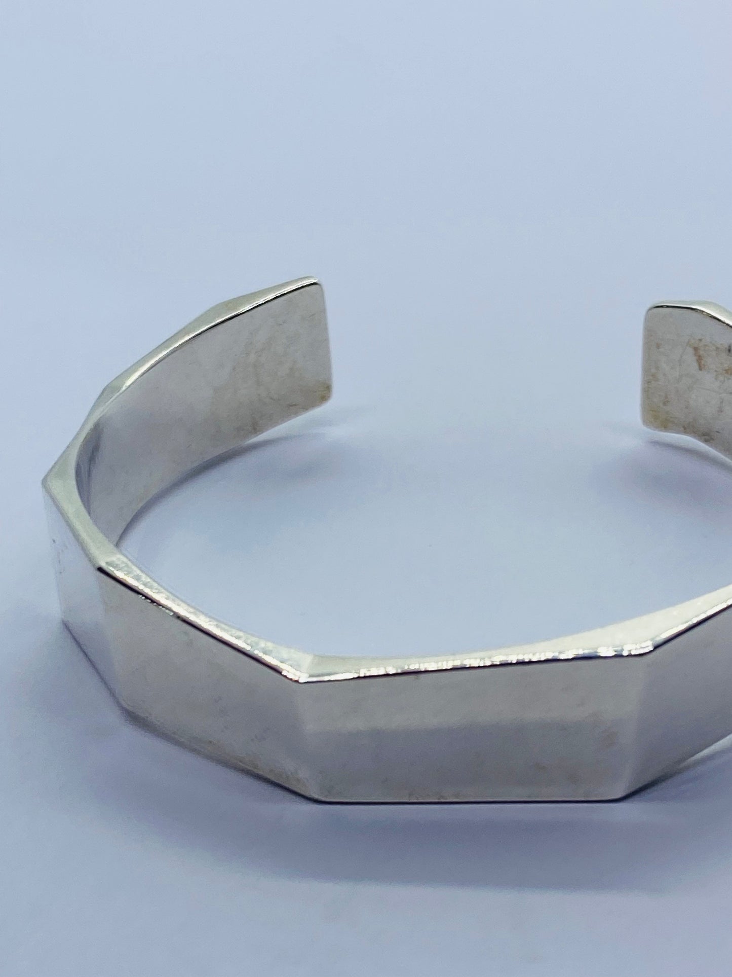 Tiffany & Co. Frank Gehry Narrow Fold Cuff Medium Bracelet Sterling Silver 925