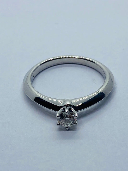 Tiffany & Co. 0.20 CT Diamond Platinum Solitaire Engagement Ring BOX!