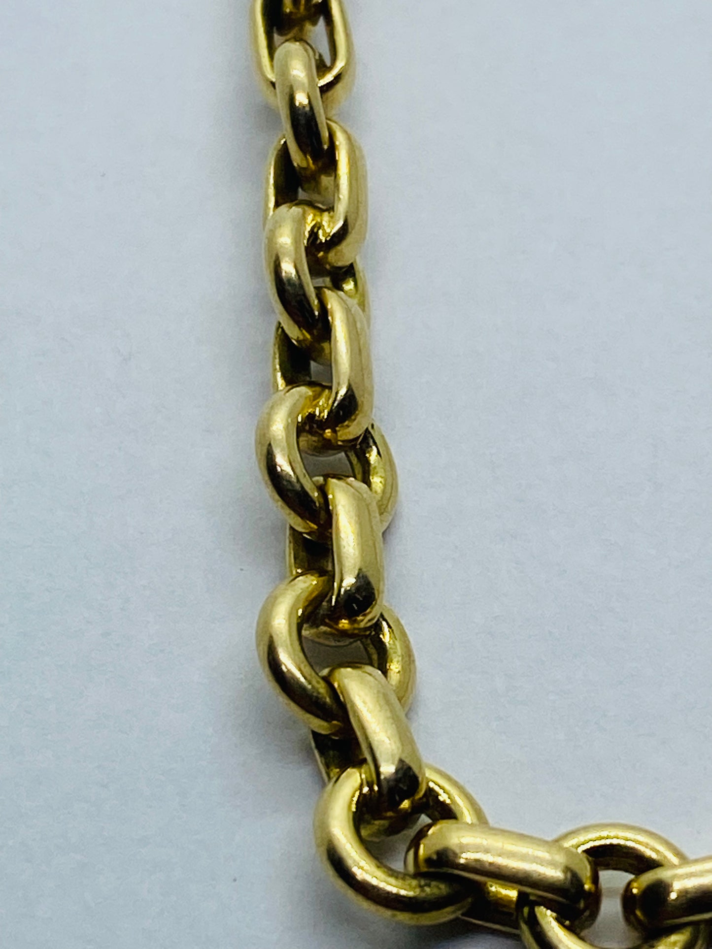 Tiffany & Co. 18K Yellow Gold 7 1/2” Round Chain Link  Donut. Solid 18K 750 Bracelet