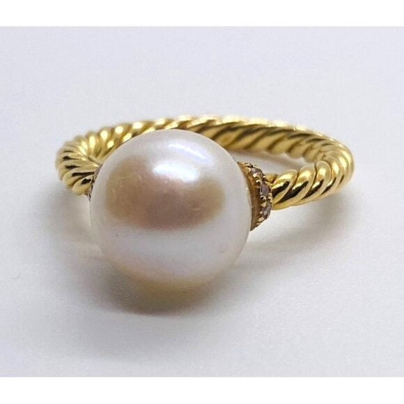 David Yurman 18K Diamond Pearl Ring Size 4.75