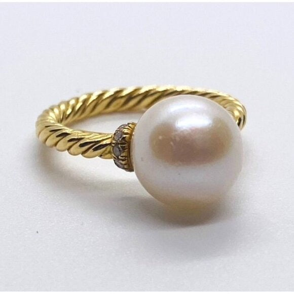 David Yurman 18K Diamond Pearl Ring Size 4.75