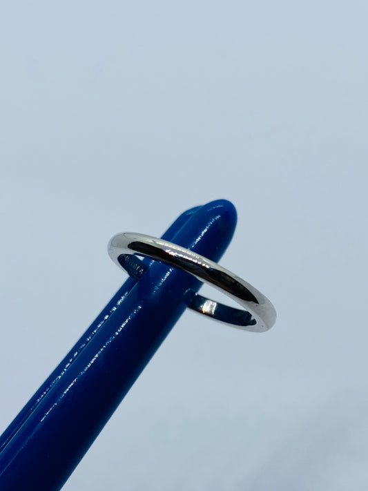 Tiffany & Co Solid Platinum 2mm Plain Size 4 Classic Domed Wedding Band Ring