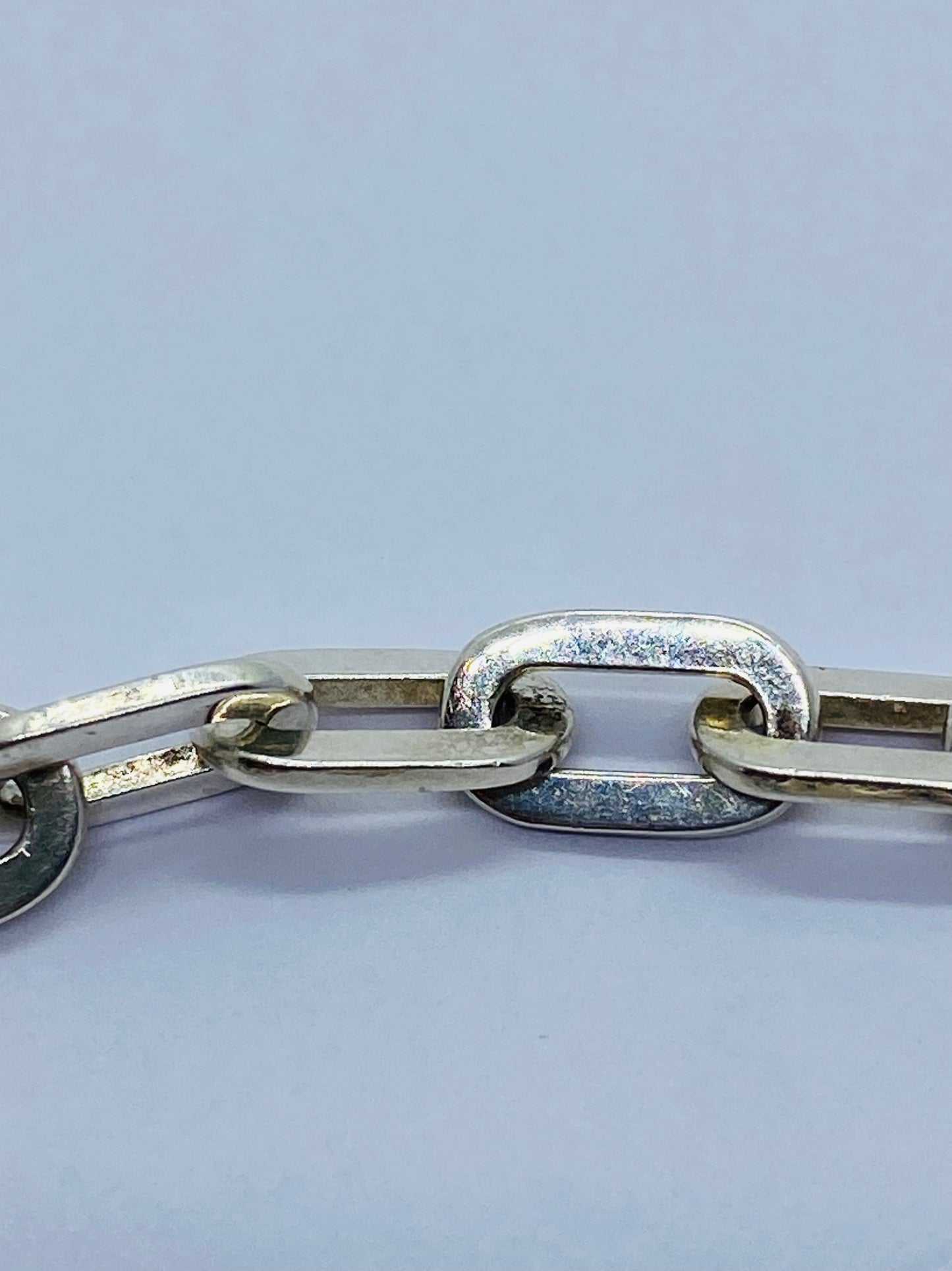 Tiffany & Co. Tiffany Ellipse Link Chain Silver Bracelet 7.75 long 7mm Wide Italy