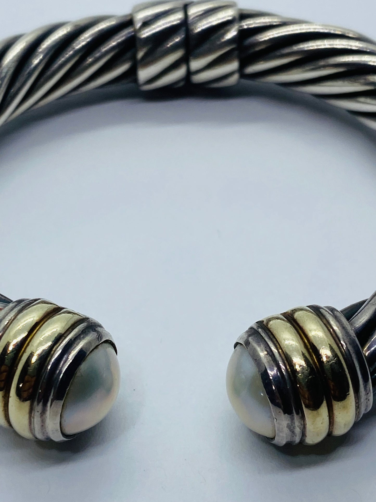DAVID YURMAN STERLING SILVER 14K 10MM MABE PEARL HINGED CUFF BRACELET RARE 6.25”