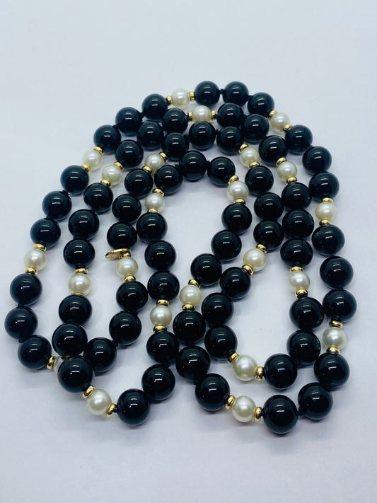 TIFFANY & CO. 585 14K YELLOW GOLD w/ BLACK ONYX & PEARL BEADED NECKLACE, 30 INCH