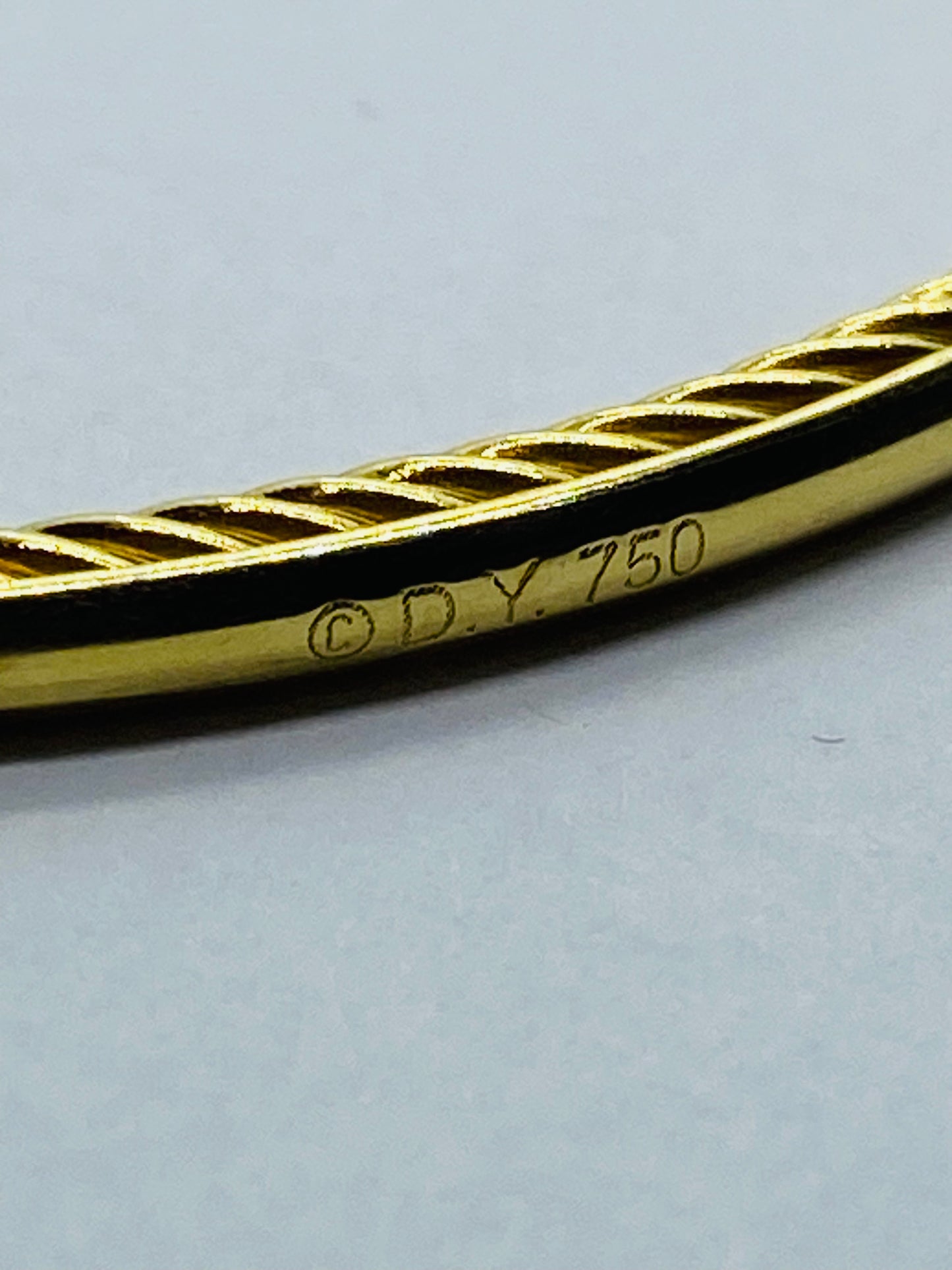 DAVID YURMAN Confetti Bangle Bracelet Diamonds 18K Yellow Gold  7.5” 2.6MM Wide